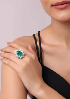92.5 Sterling Silver Floral Ring Embedded with Green Emerald