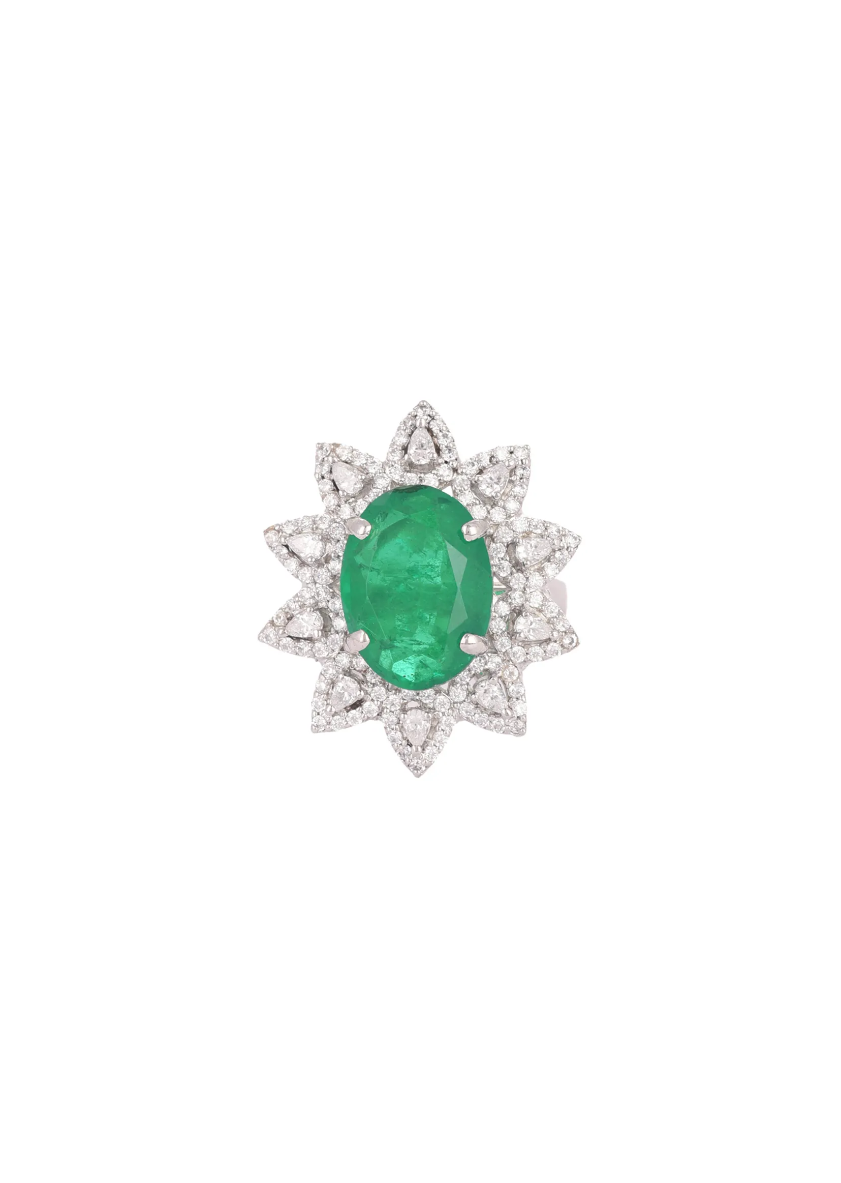 92.5 Sterling Silver Floral Ring Embedded with Green Emerald