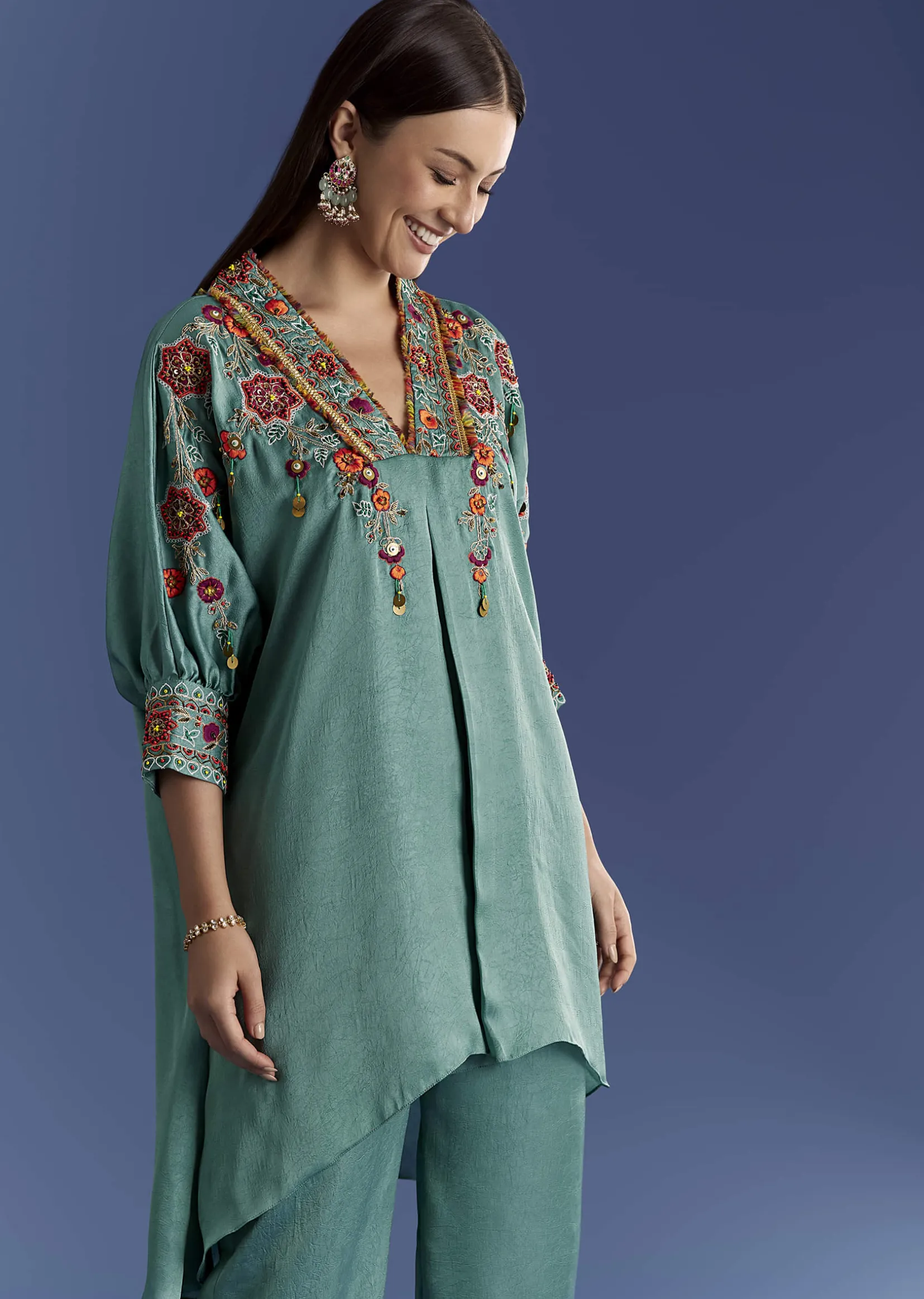 Aqua Green Crush Silk Kurta Set With Resham And Beads Work