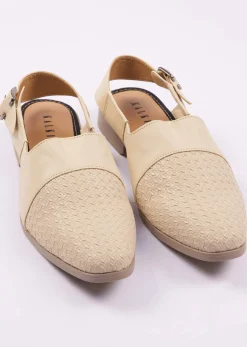 Beige Ethnic Juttis For Men