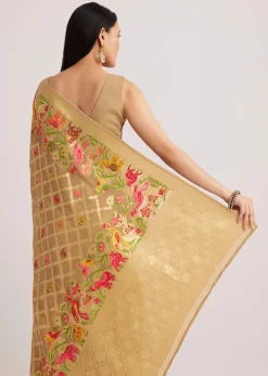 Beige Khaddi Georgette Jaal Work Saree With Animal Bird Motifs