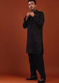Black Festive Kurta In Mini Silk With Lucknowi Embroidery