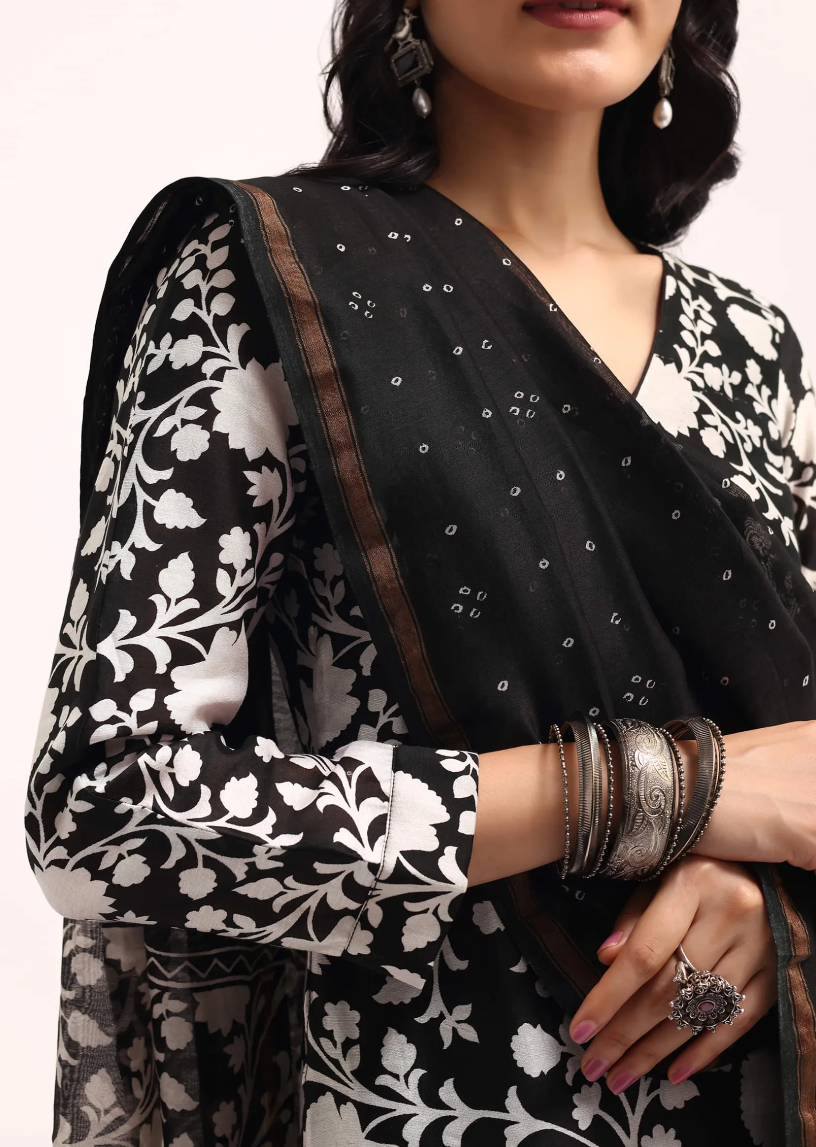 Black Floral Printed Chanderi Kurta Set With Bandhani Dupatta