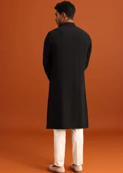 Black Kurta Set With Zipper Closure