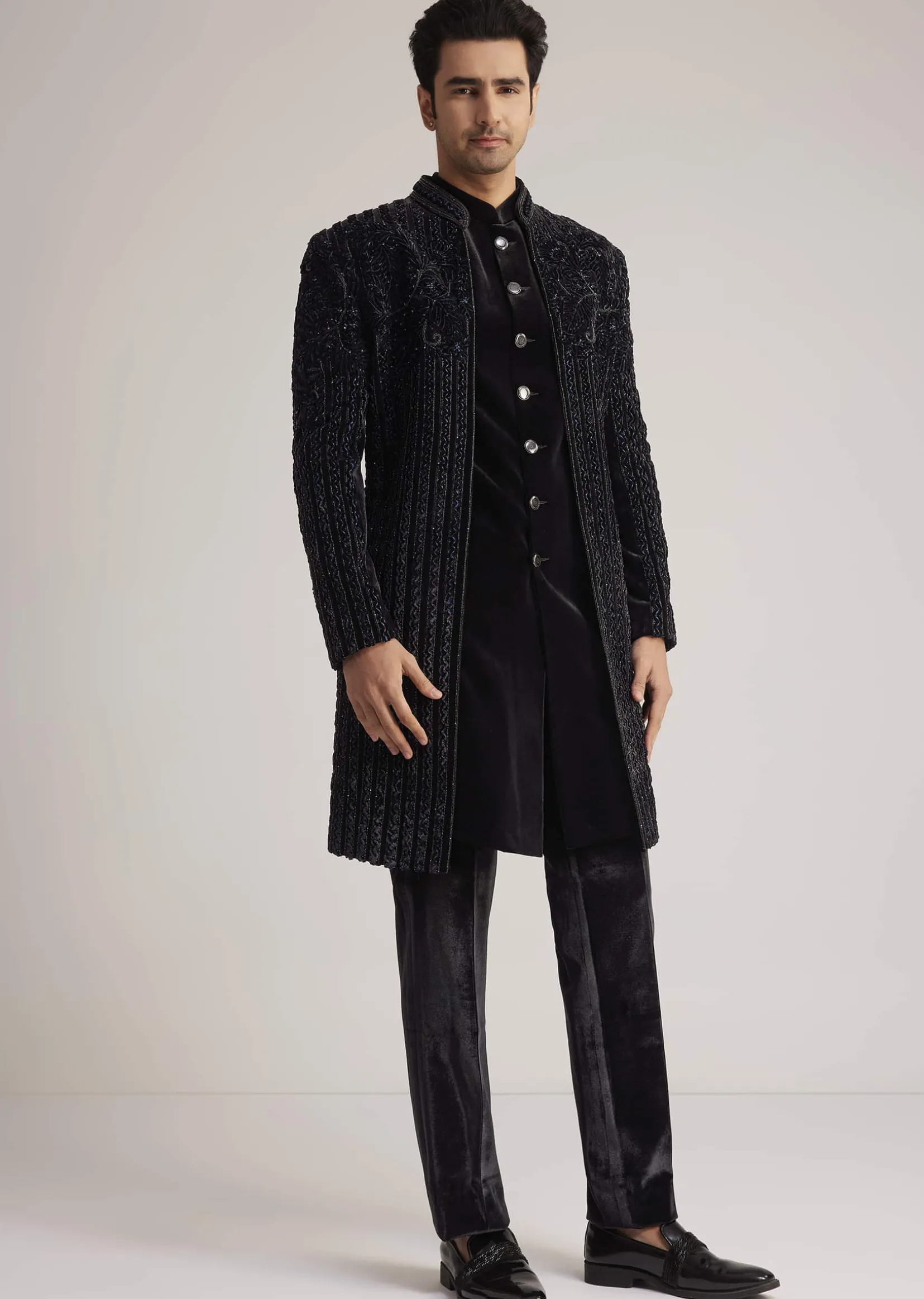 Black Velvet Indowestern Set With Cut Dana Embellishment