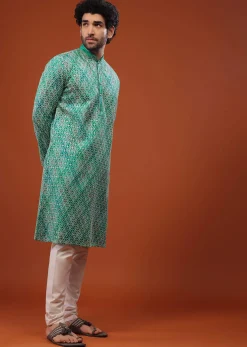Blue Chinon Silk Kurta Set With Thread Embroidery