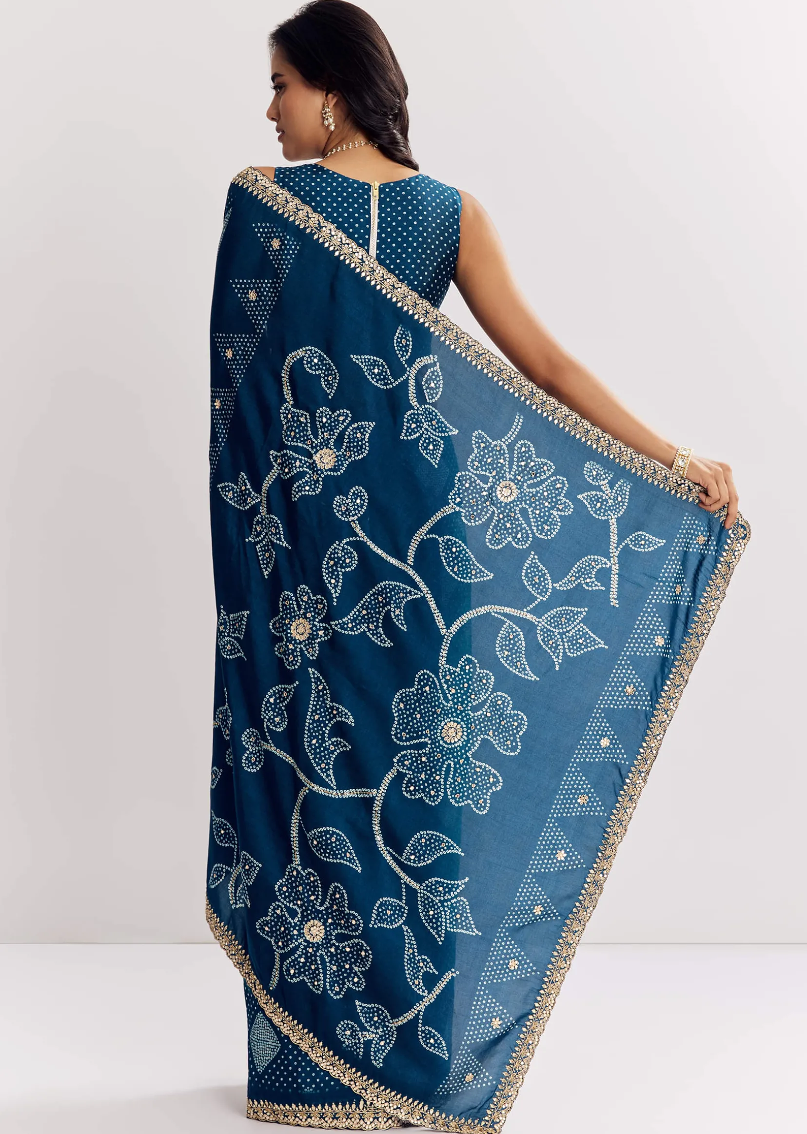 Blue Shaded Muslin Printed Saree With Embellishments