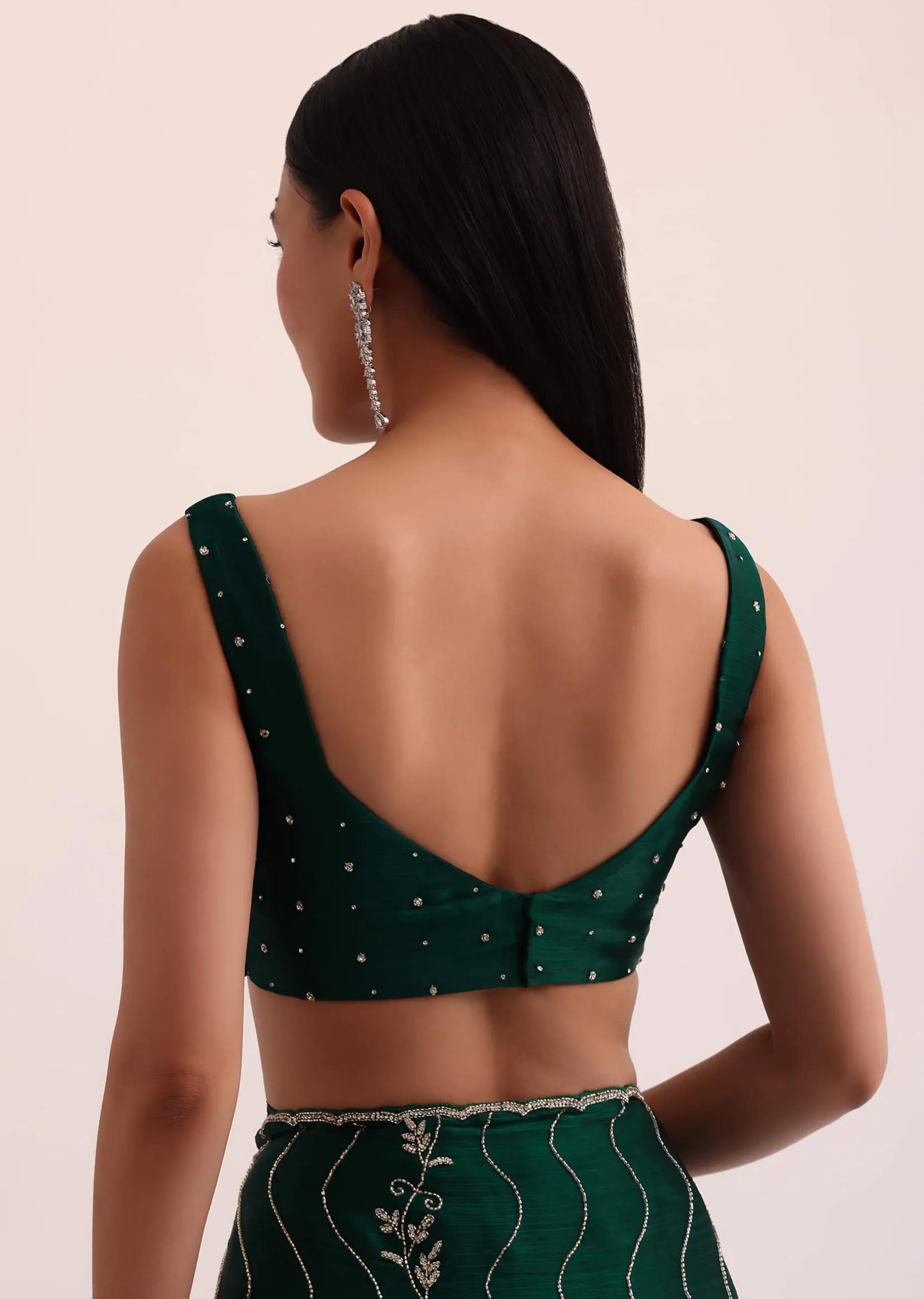 Bottle Green Chinon Saree With Cut Dana Embroidery And Unstitched Blouse