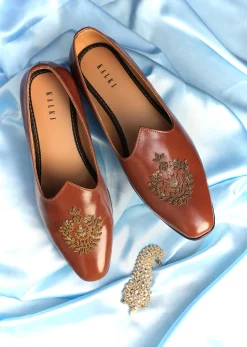 Brown Vegan Leather Jutti With Zardosi Work