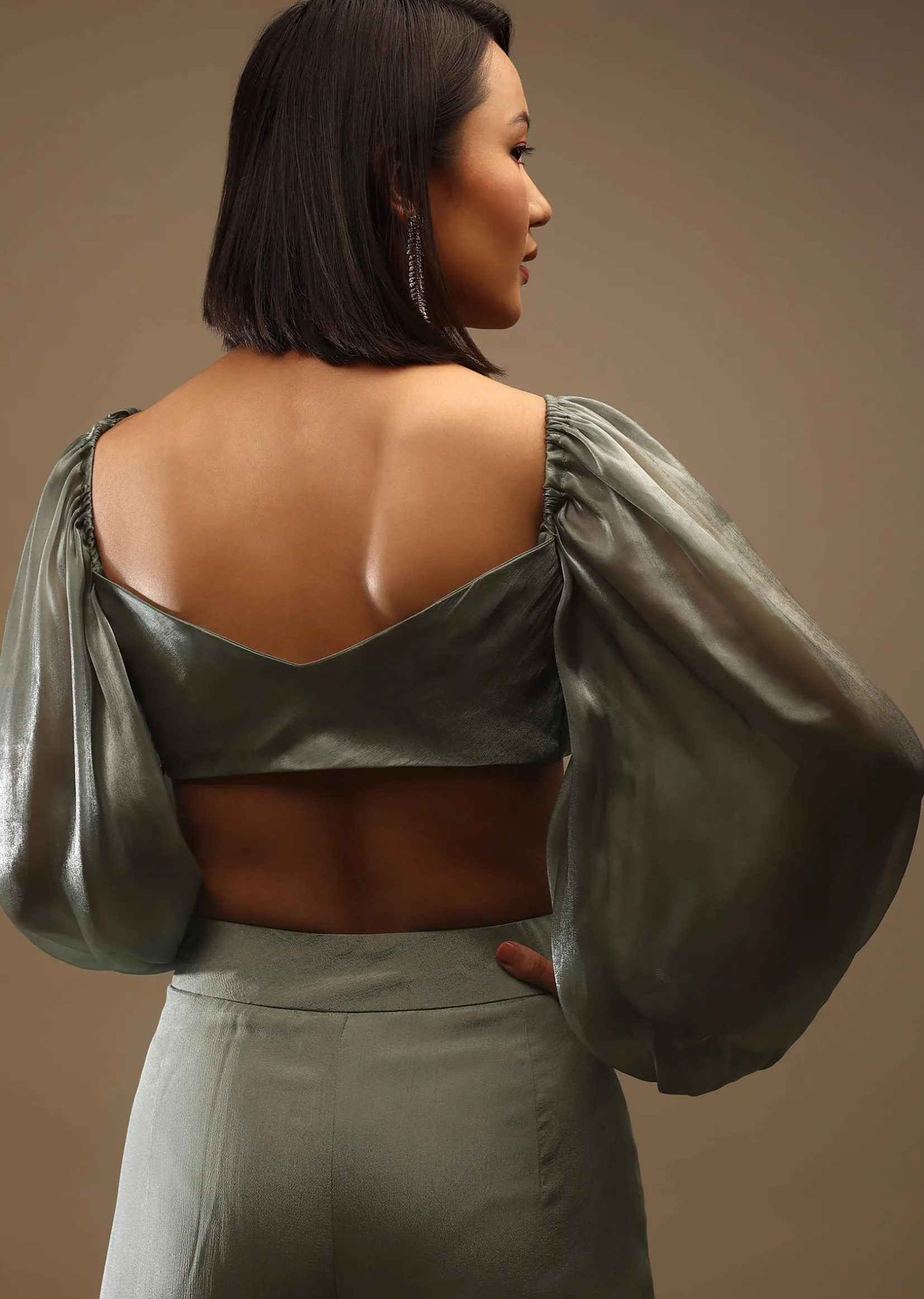 Chinos Green Bow Tie Blouse In Plunging V Neckline Bishop Sleeves, Side Zip Closure