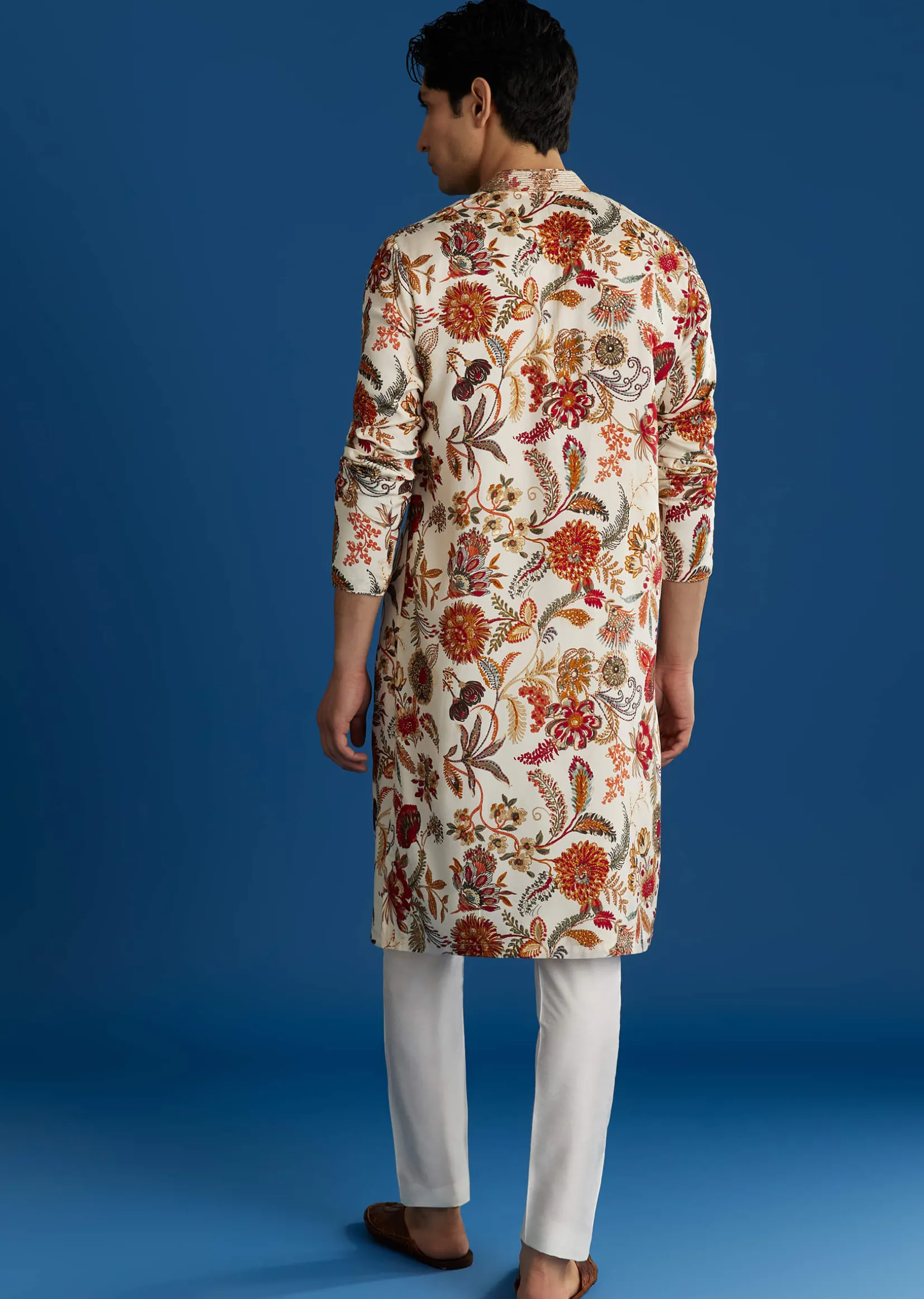 Cream Silk Floral Resham Embroidered Kurta Set