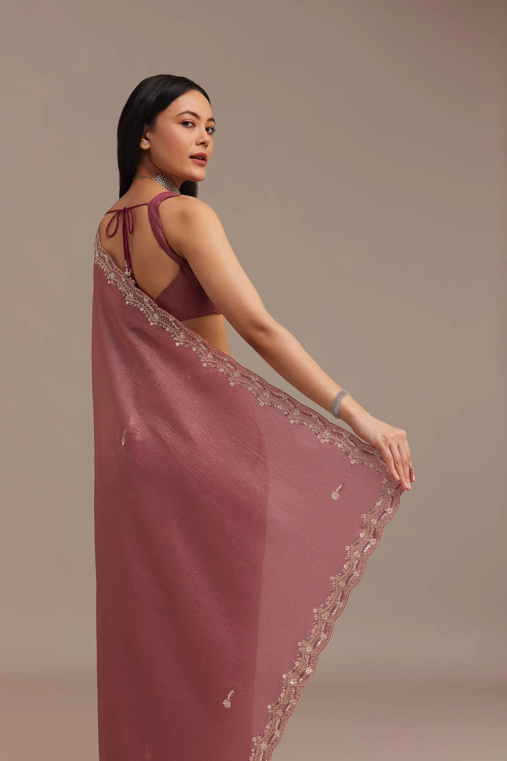 Dark Onion Pink Crushed Tissue Saree With Sequins And Cutdana Embroidery