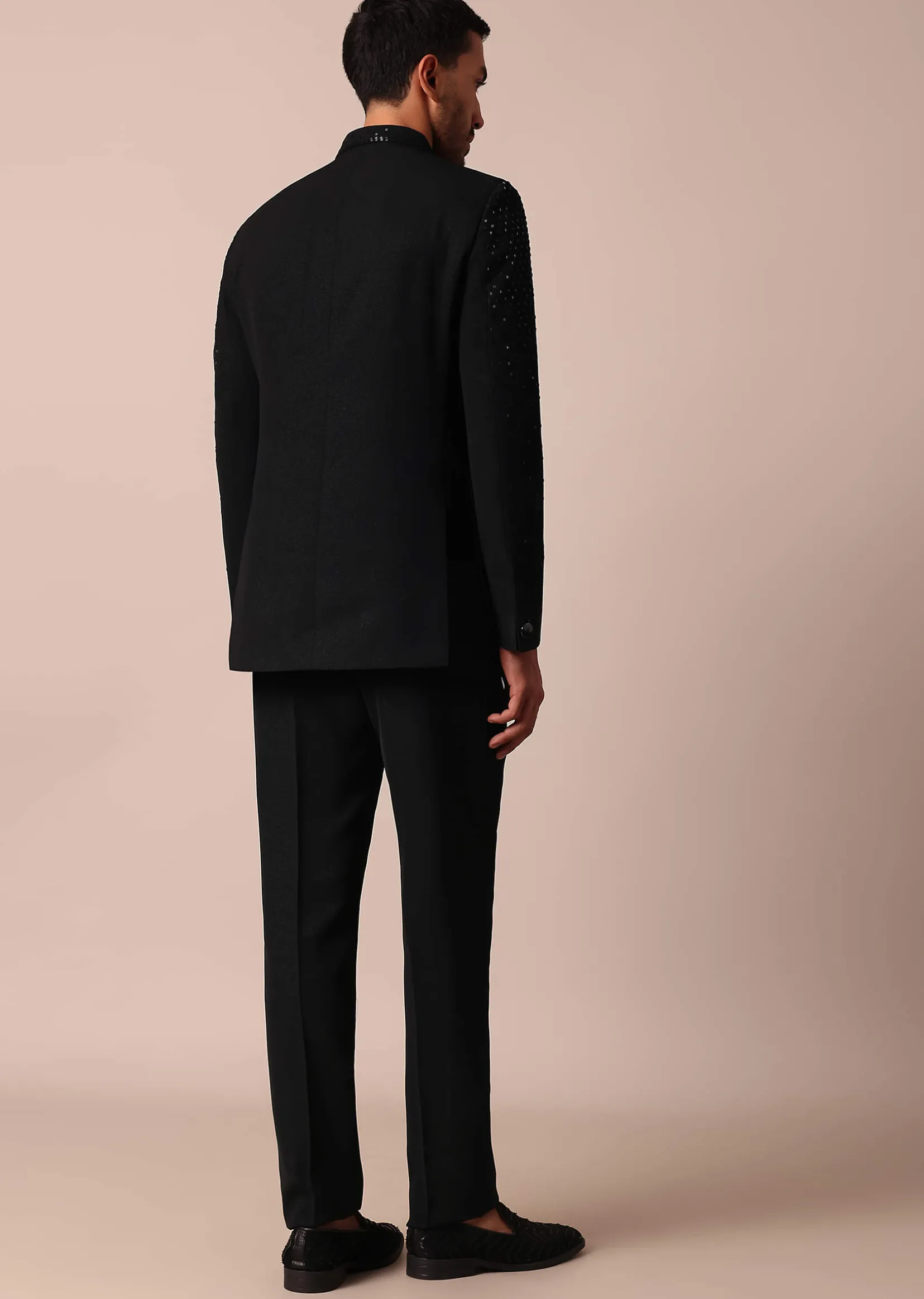 Elegant Black Jodhpuri Sherwani