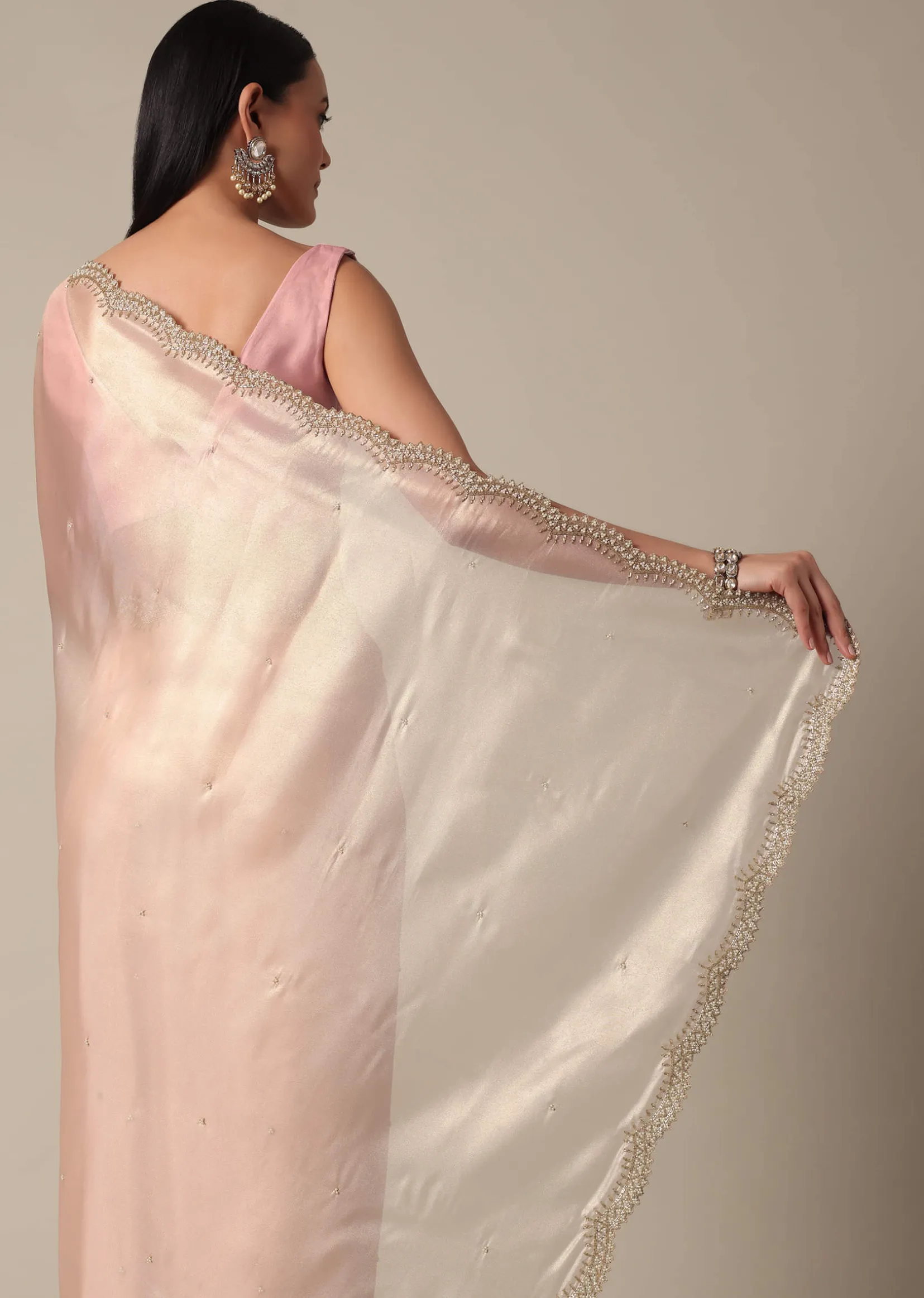 Elegant Peach Saree With Scalloped Border