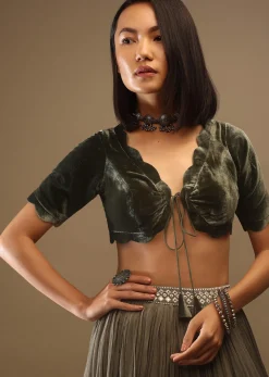 Forest Night Velvet Blouse In A Scalloped Neckline With A Tie-Up Tassel Dori