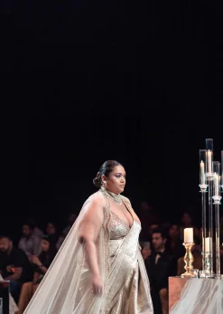 Gold Banarasi Silk Saree With Blouse
