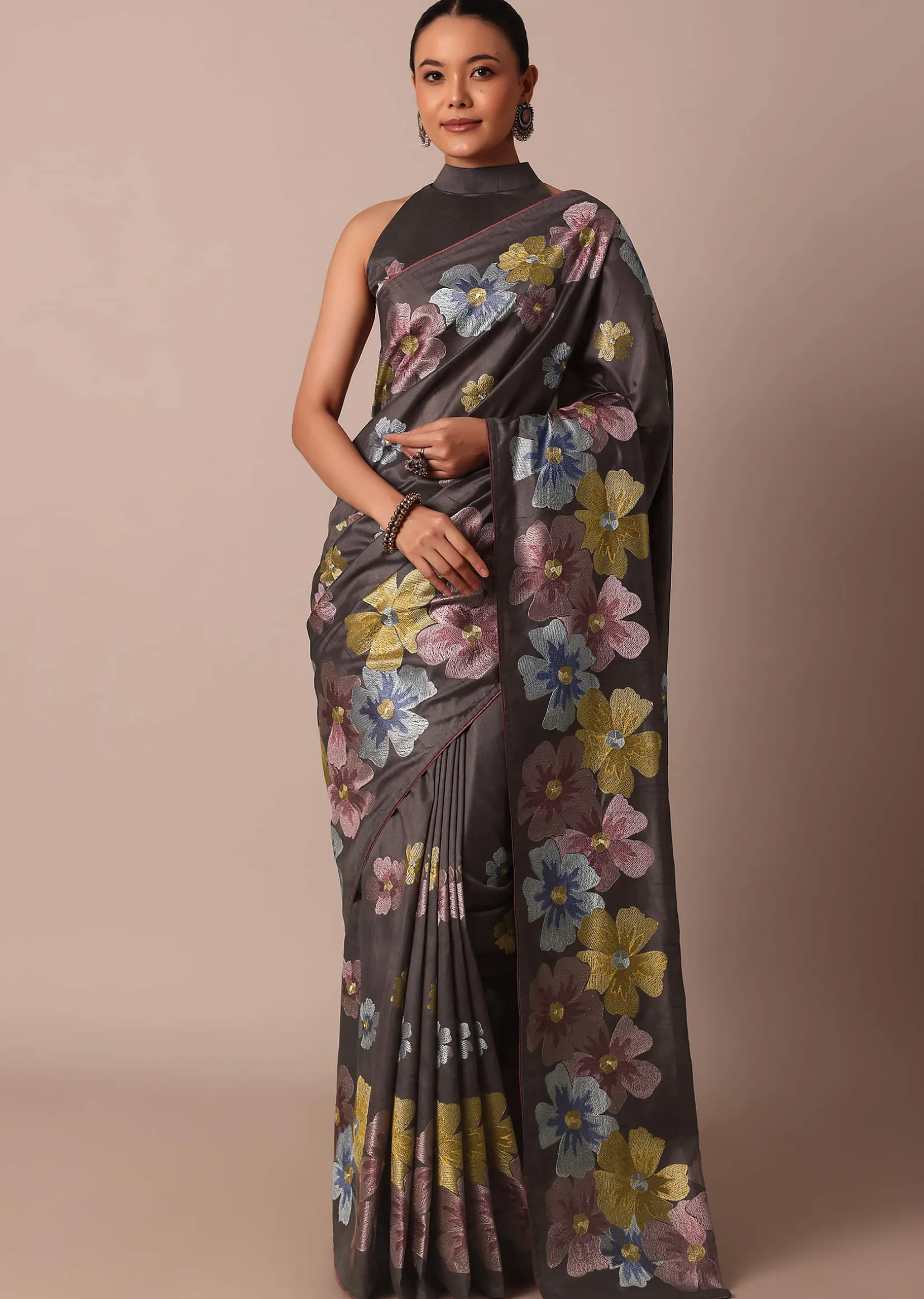 Graceful Grey Saree With Exquisite Thread Resham Work