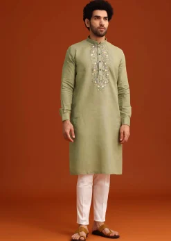 Green Floral Handwork Kurta Set In Linen