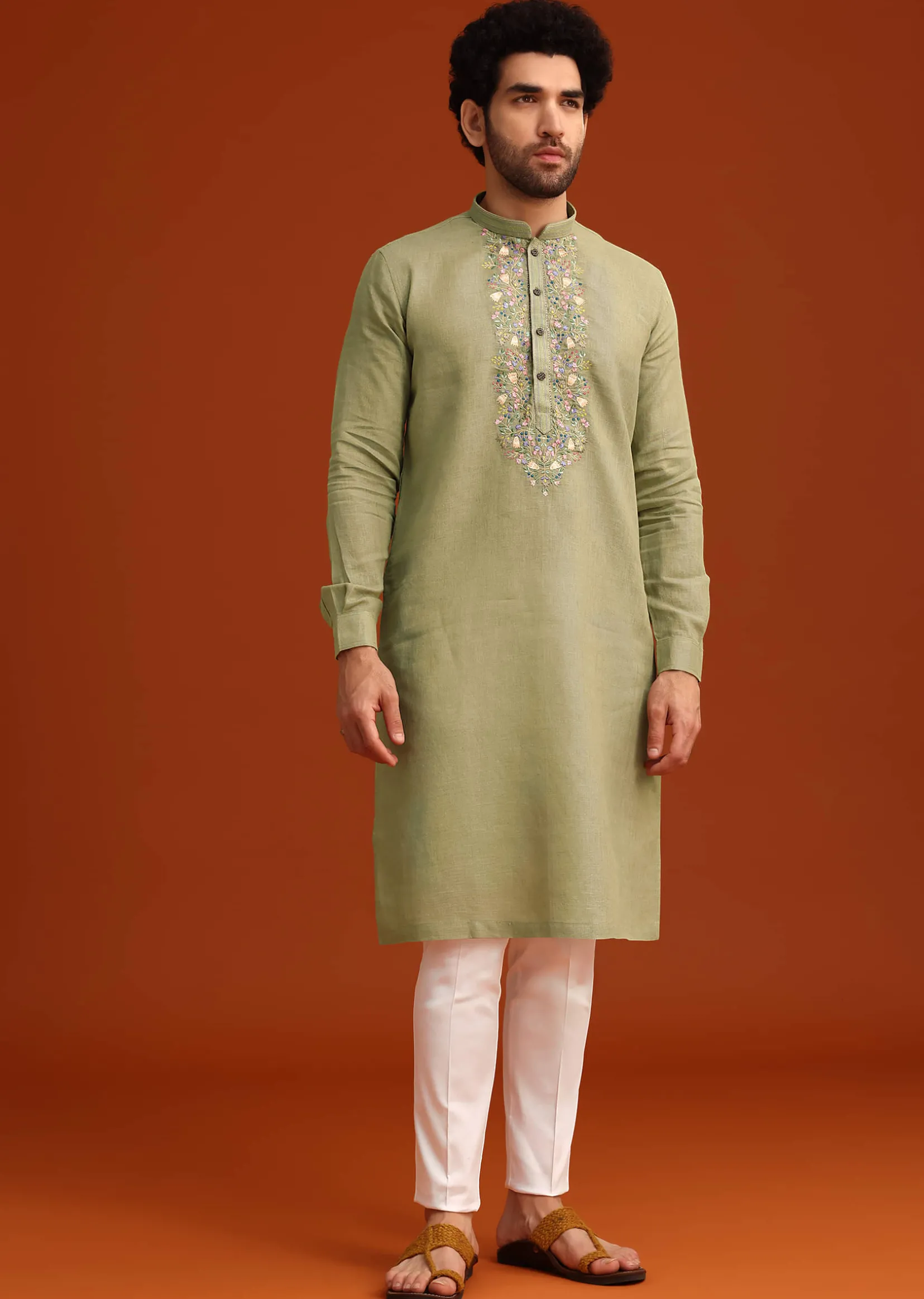 Green Floral Handwork Kurta Set In Linen