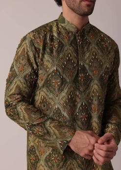 Green Hand Embroidered Festive Kurta Set In Silk