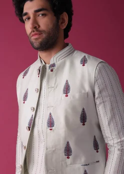 Green Jacket Kurta Set In Art Silk With Threadwork