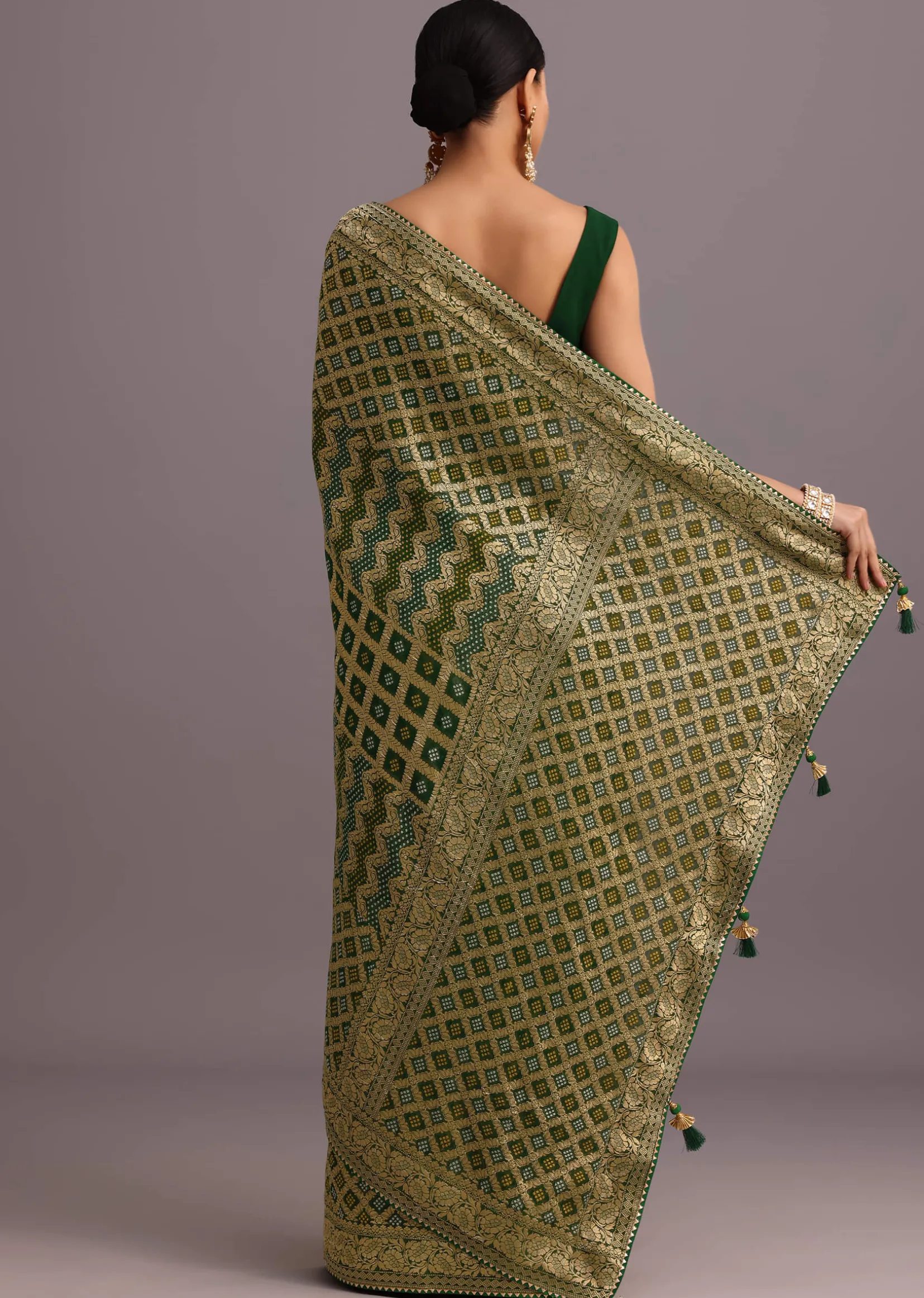 Green Khaddi Georgette Bandhani Saree With Zari Jaal Motif Weave