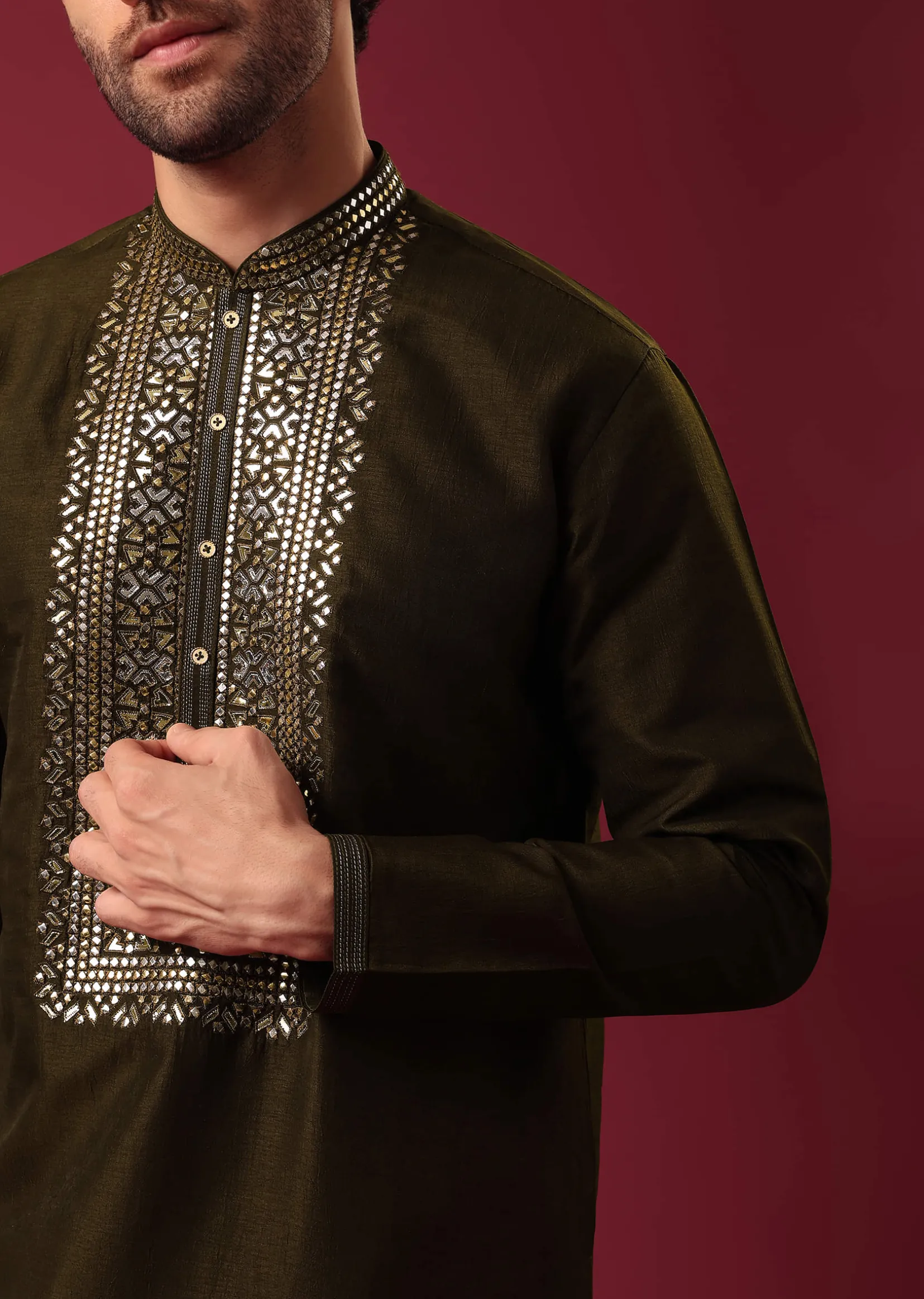 Green Kurta Set In Silk with Leather Work