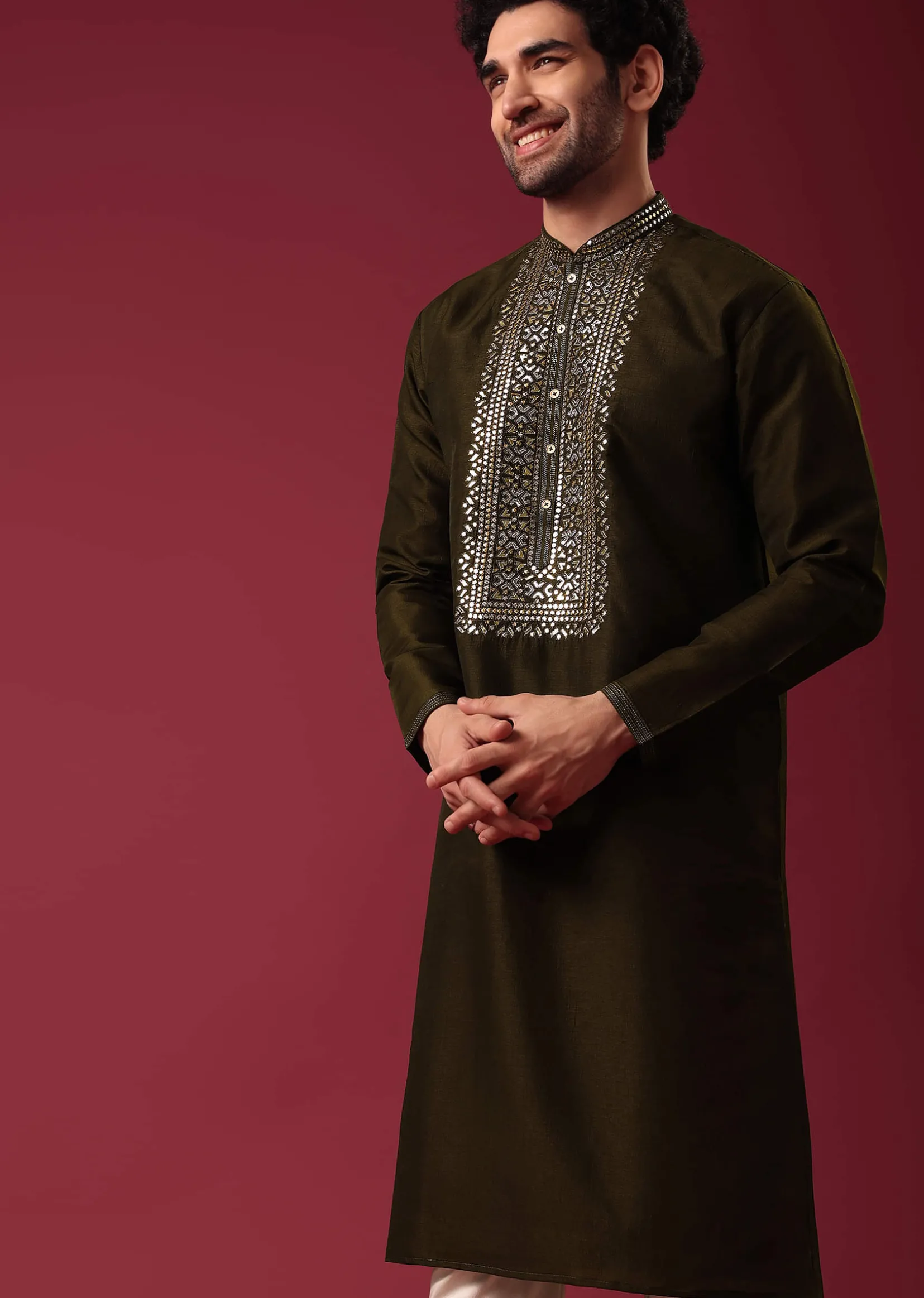 Green Kurta Set In Silk with Leather Work