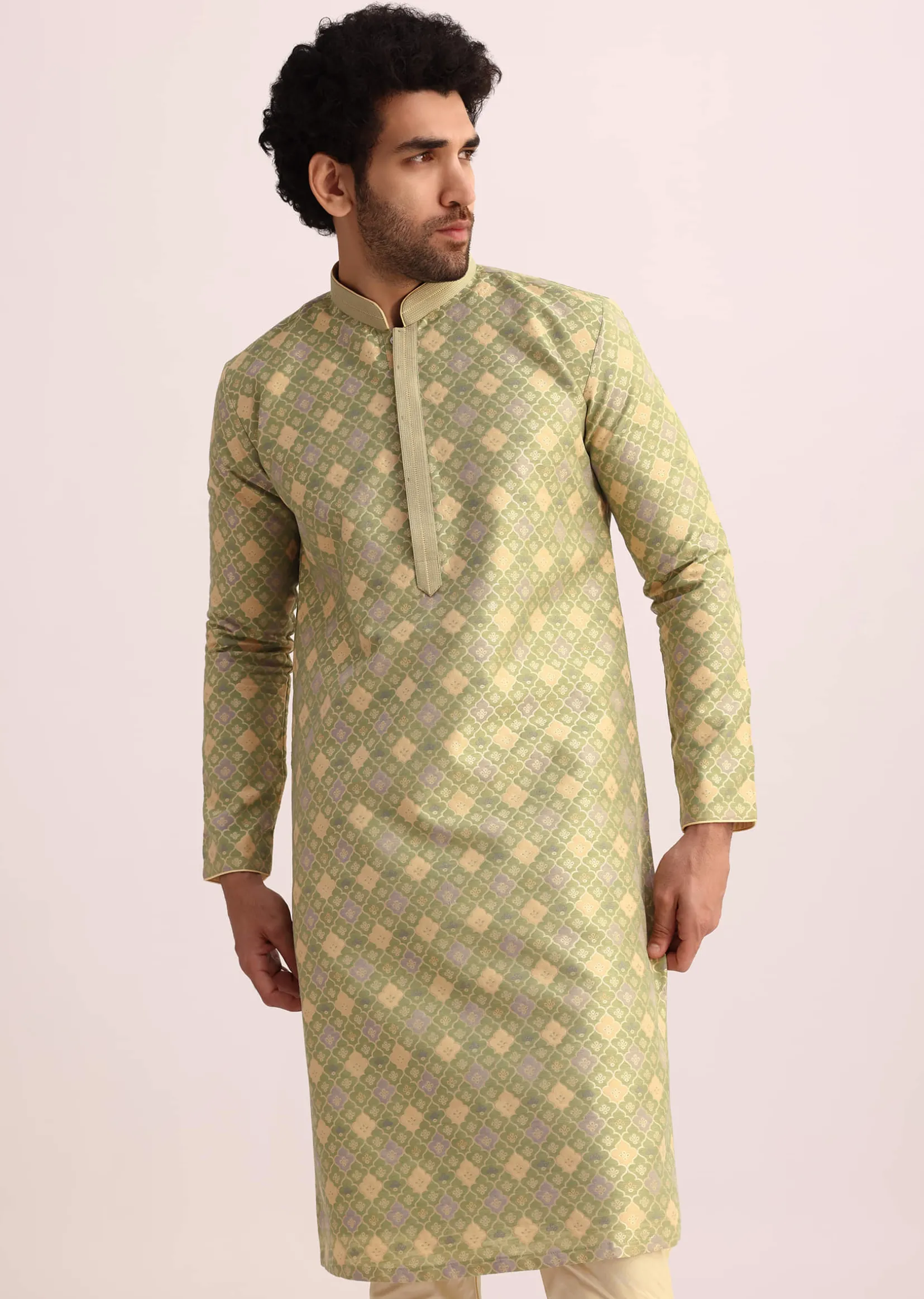 Green Kurta Set With Foil Print