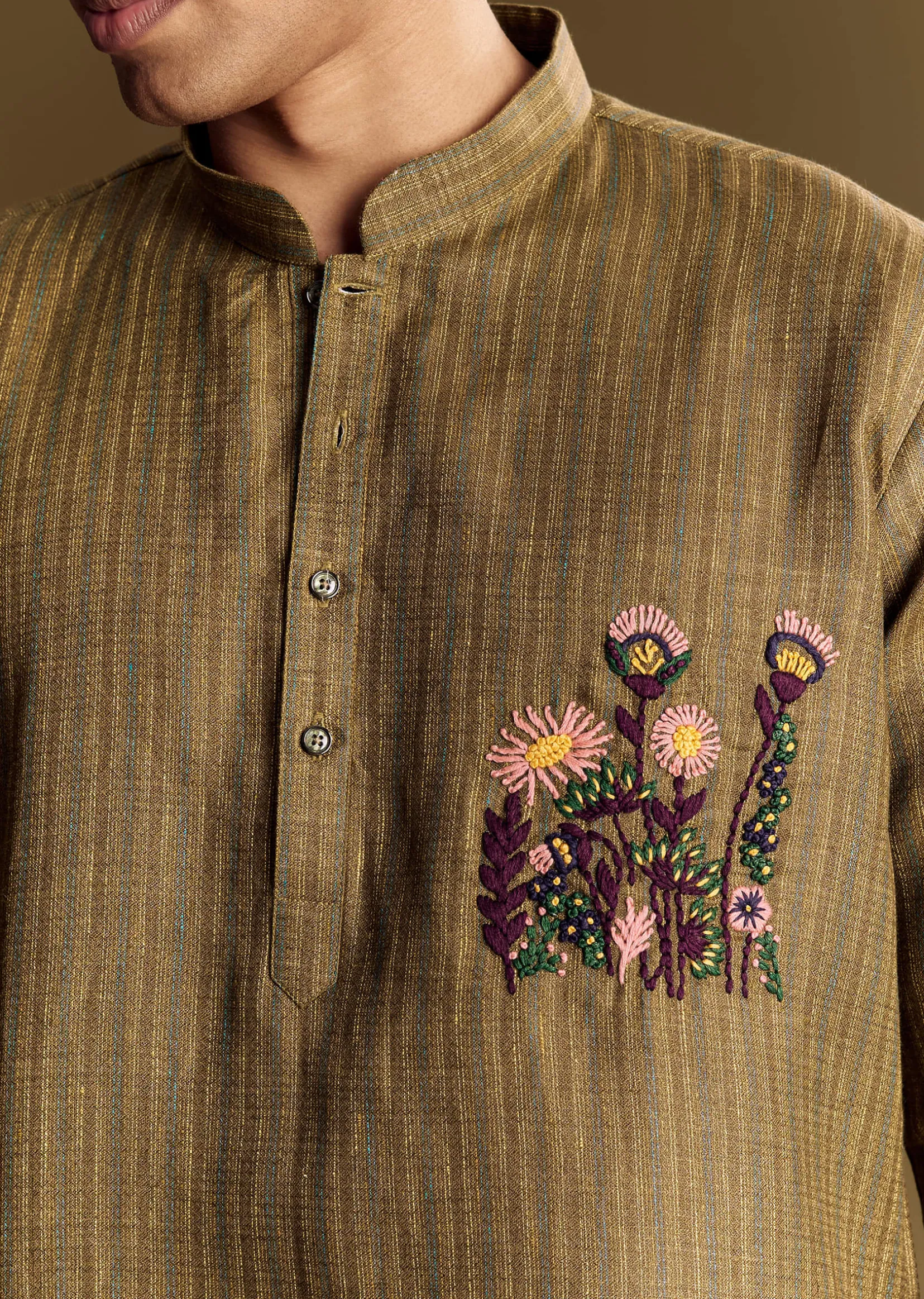 Green Linen Kurta Set With Hand Embroidered Detailing