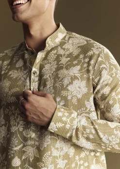Green Linen Kurta Set With Kantha Embroidery