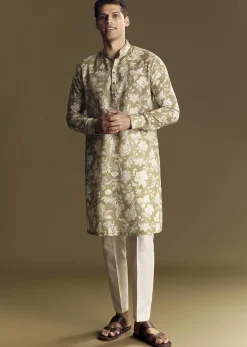 Green Linen Kurta Set With Kantha Embroidery