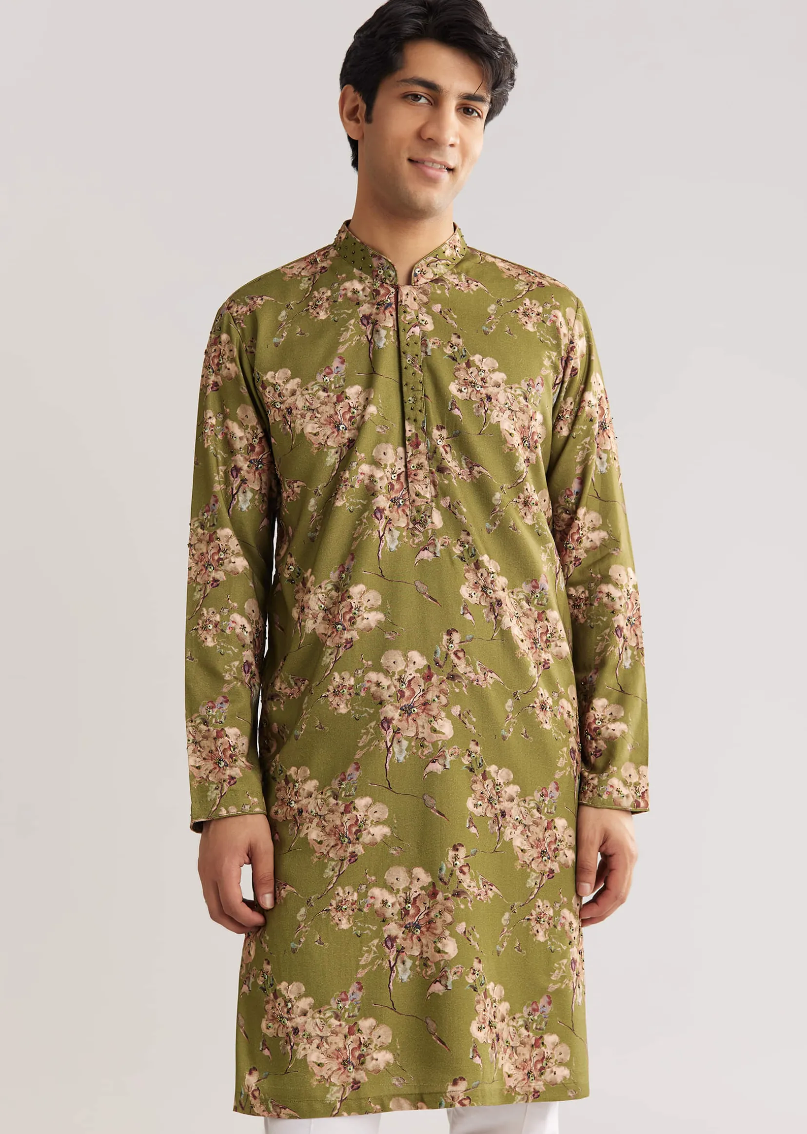 Green Pashmina Kurta Set With Sequin And Beaded Embroidery