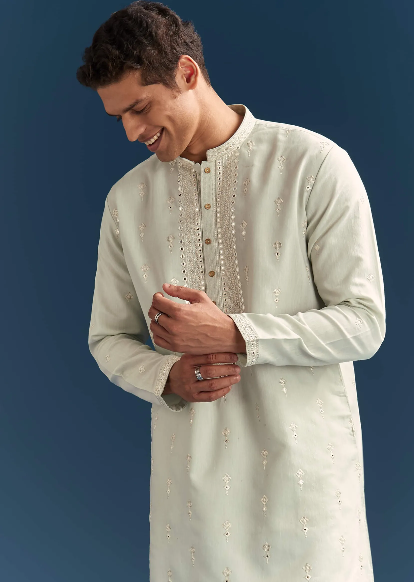 Green Silk Kurta Set For Men With Thread And Mirror Embroidery
