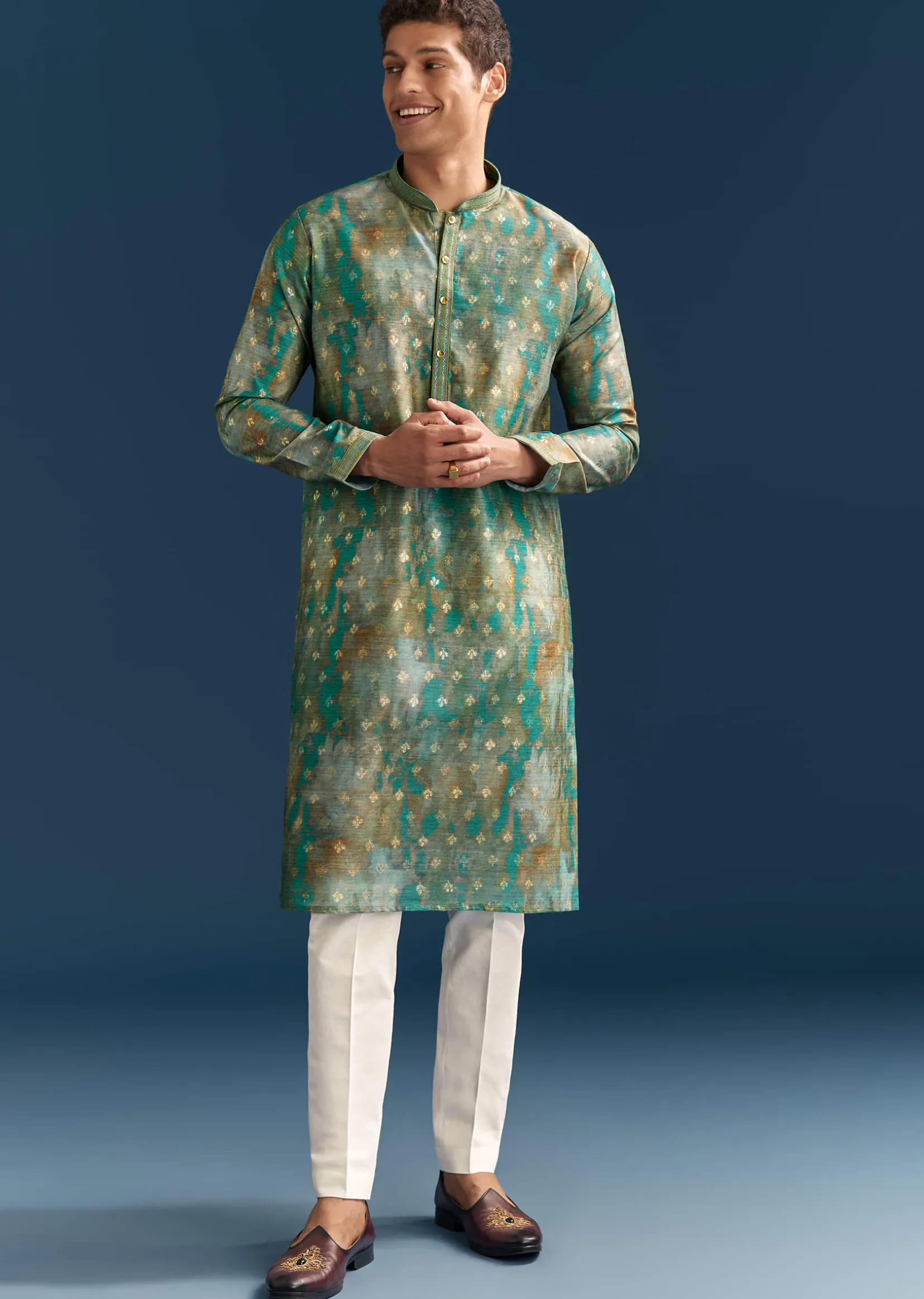 Green Silk Printed Kurta Set For Men With Foil Butti Embroidery