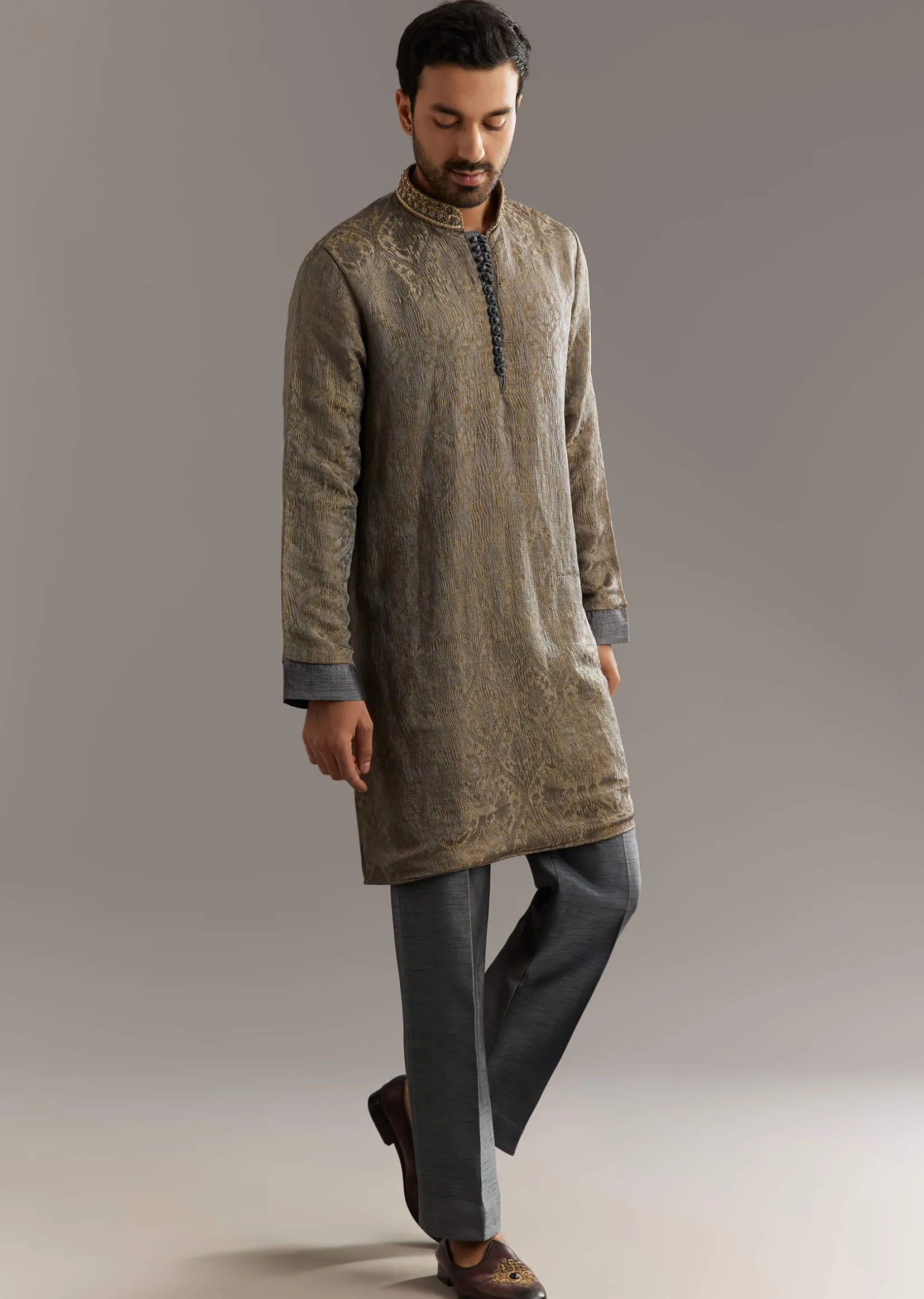 Grey Banarasi Tussar Kurta Set With Contrast Rust Embroidery