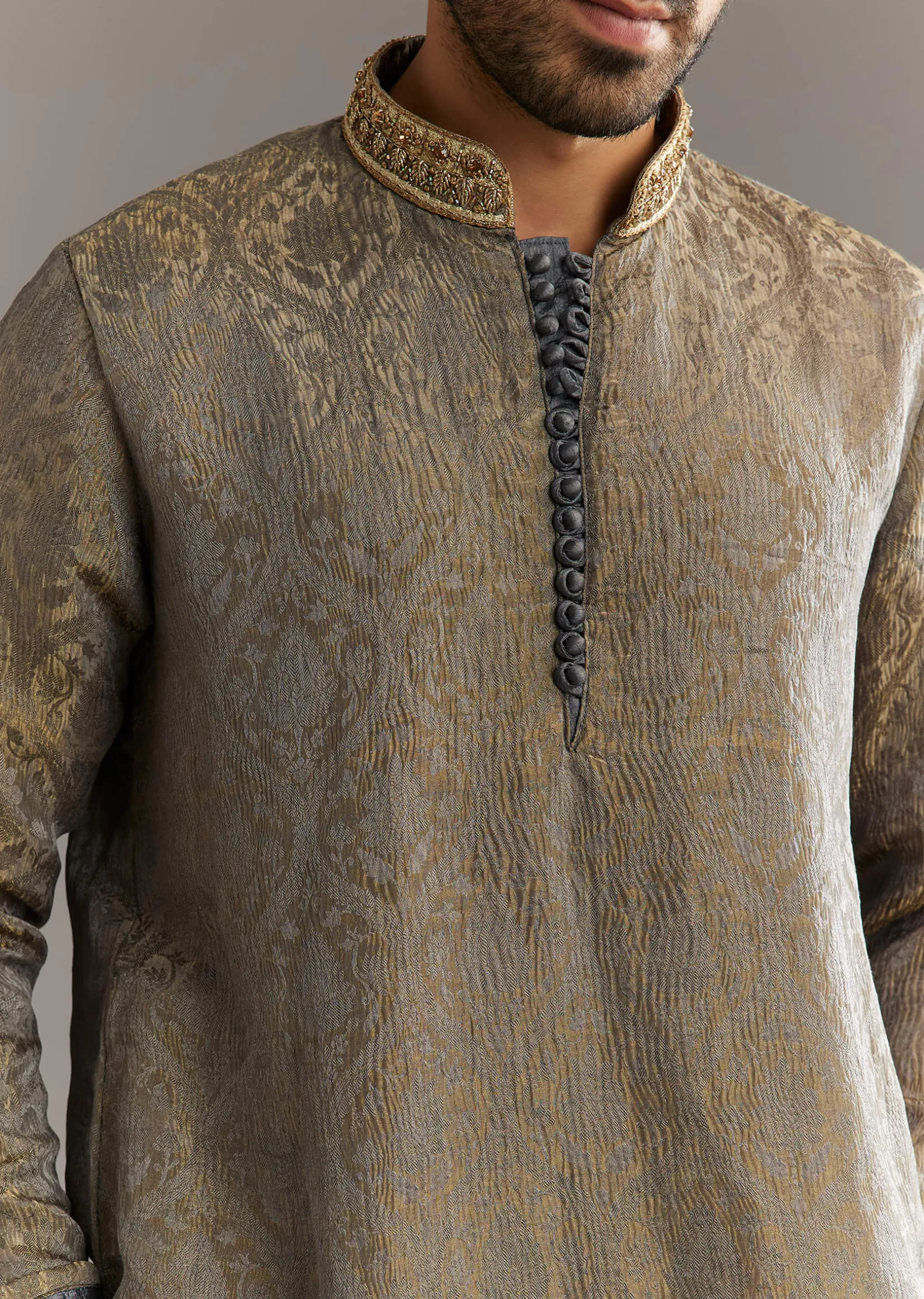 Grey Banarasi Tussar Kurta Set With Contrast Rust Embroidery