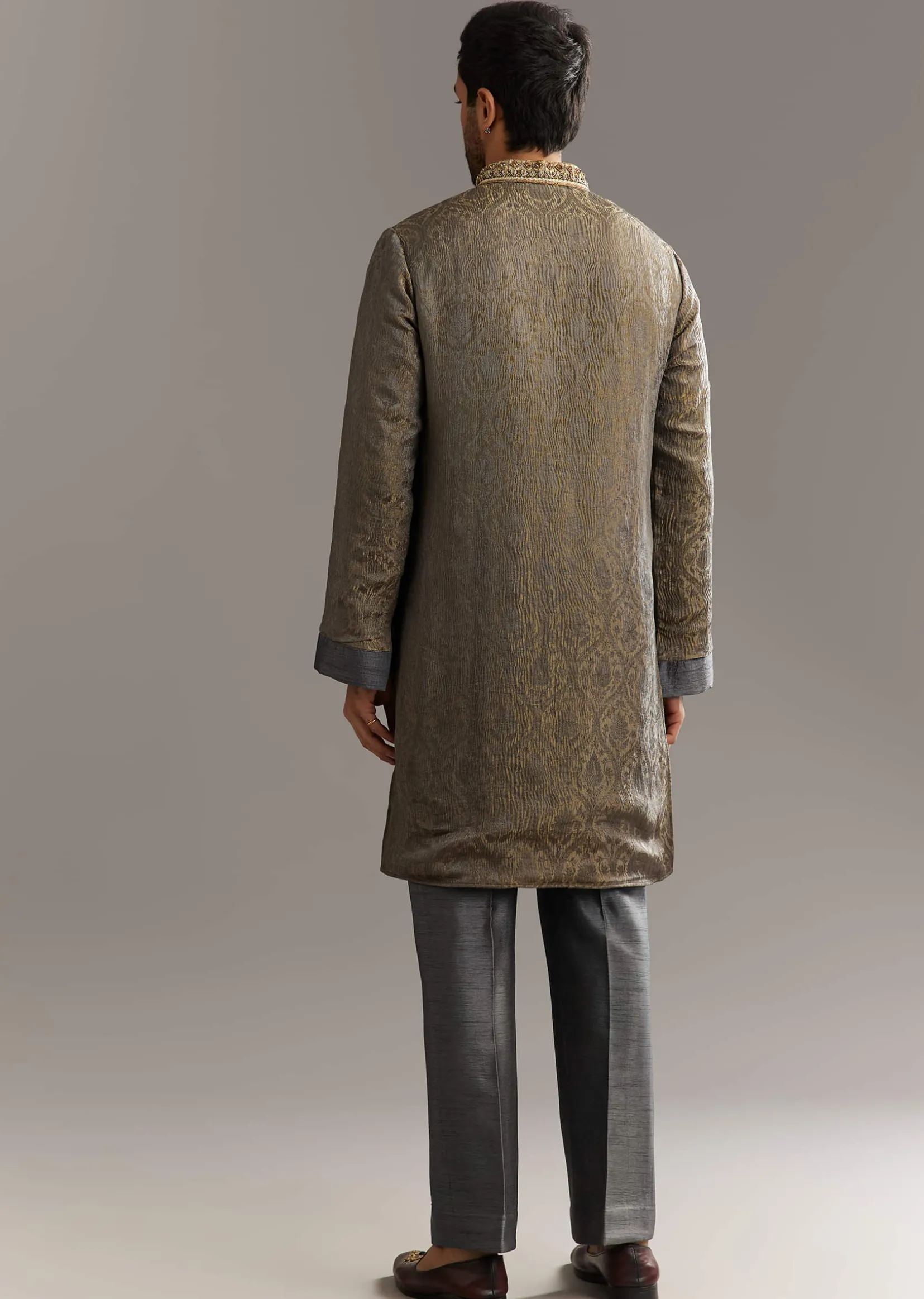 Grey Banarasi Tussar Kurta Set With Contrast Rust Embroidery