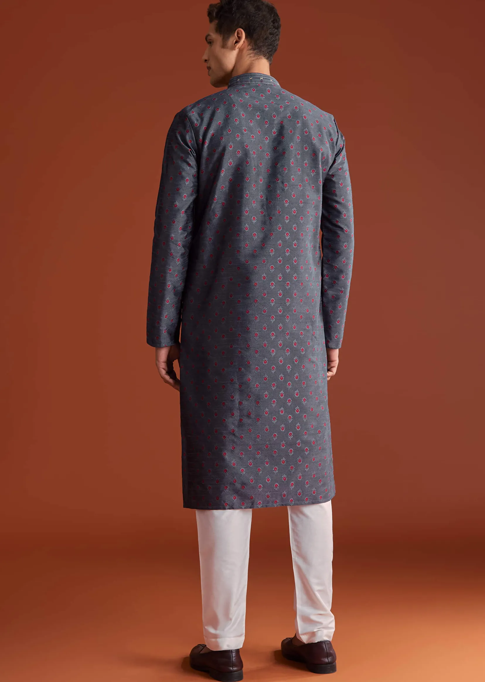 Grey Benaras Jacquard Kurta Set With Butti Print