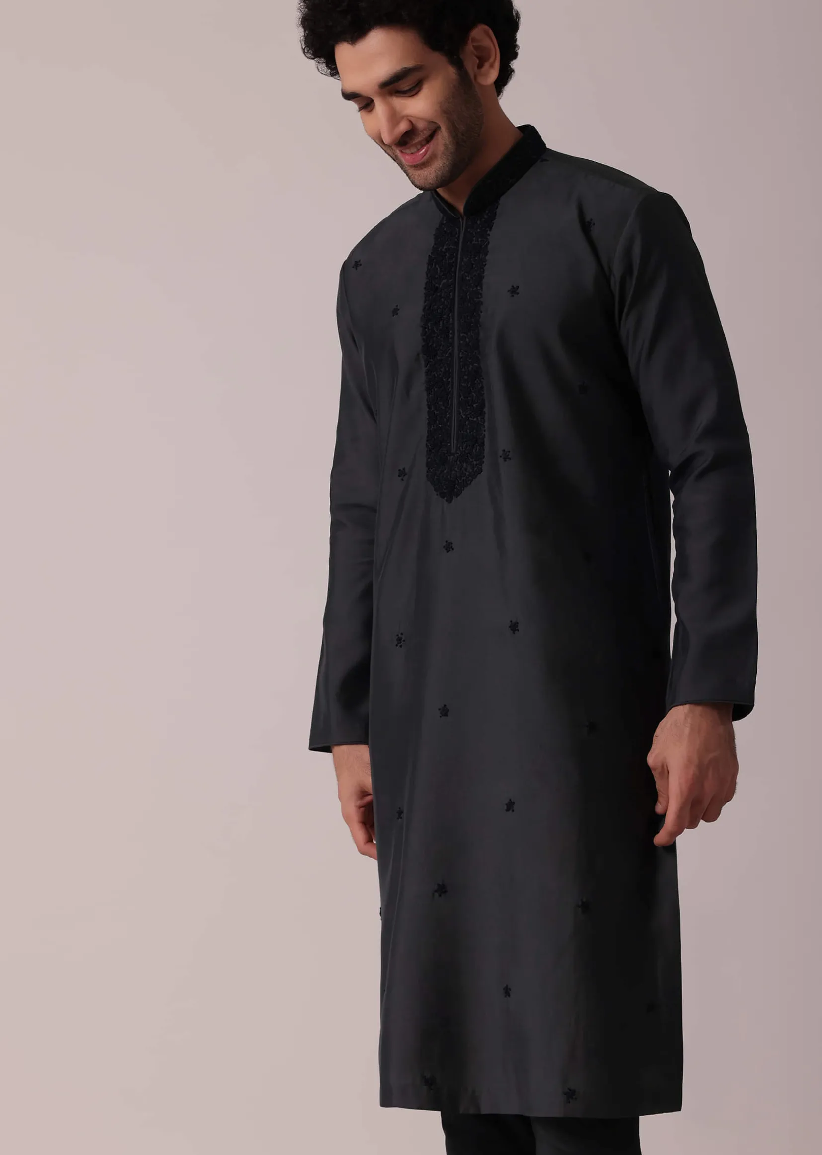 Grey Festive Silk Kurta Set With Intricate Handwork