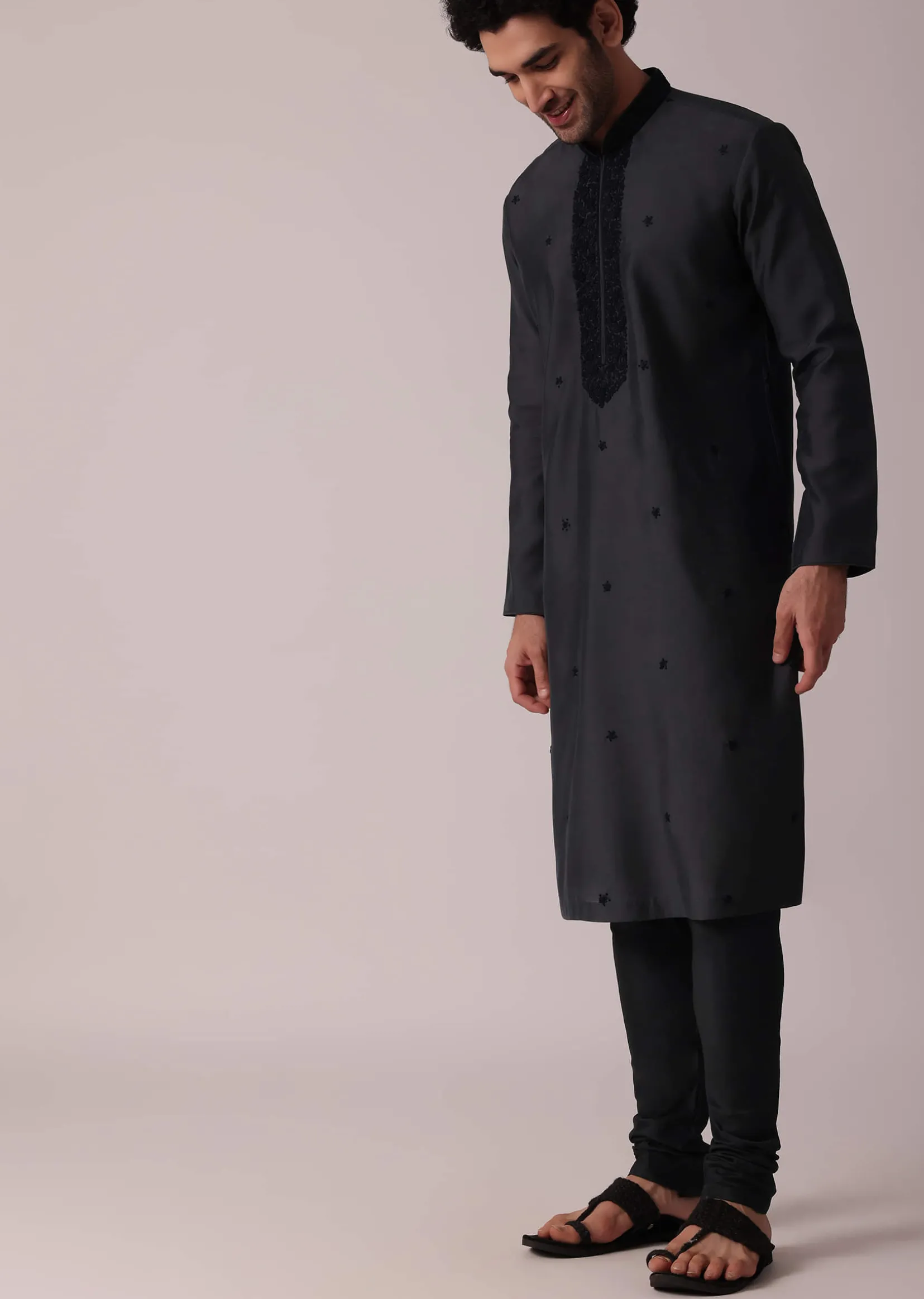 Grey Festive Silk Kurta Set With Intricate Handwork