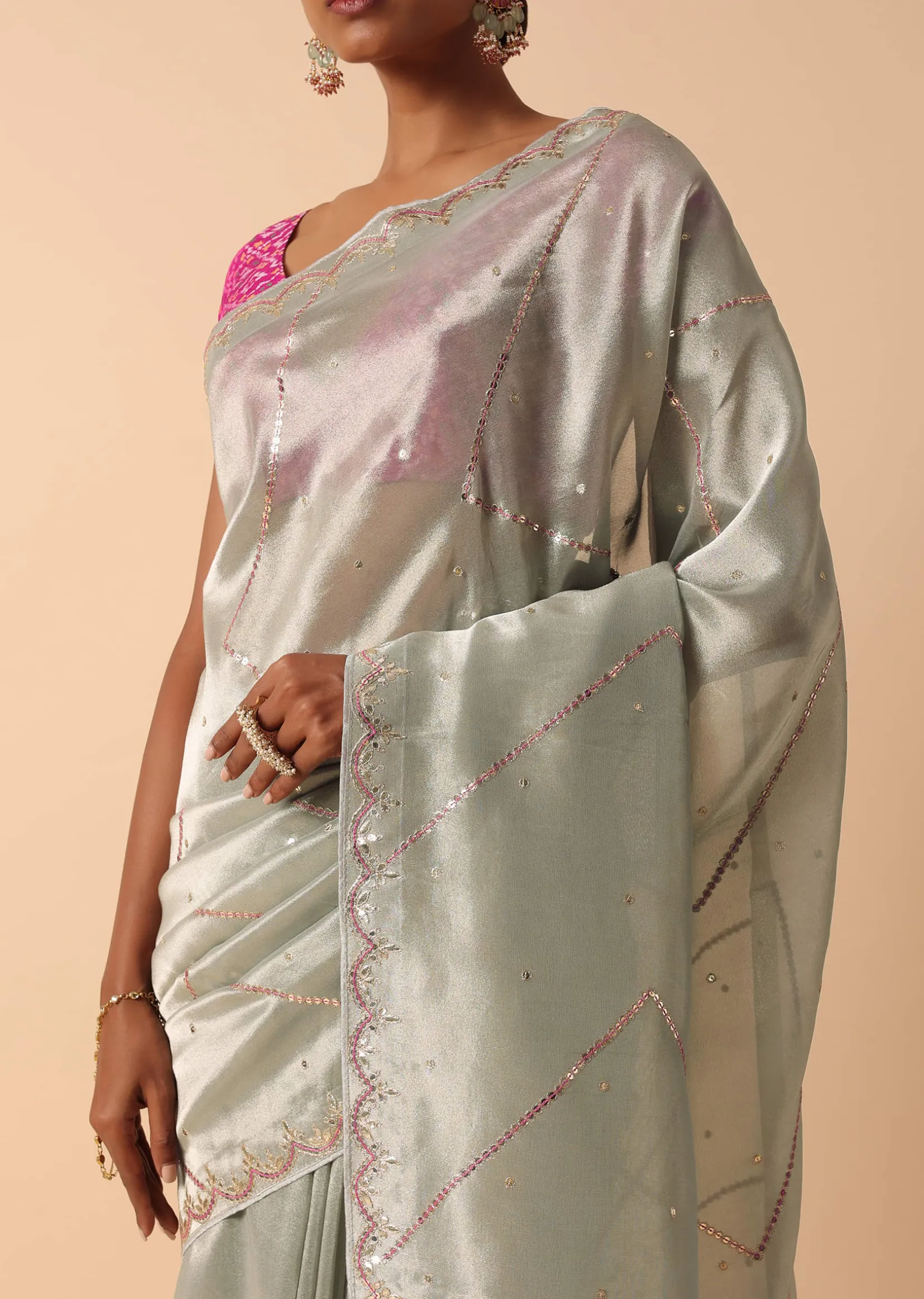 Grey Kora Silk Saree With Unstitched Blouse Fabric
