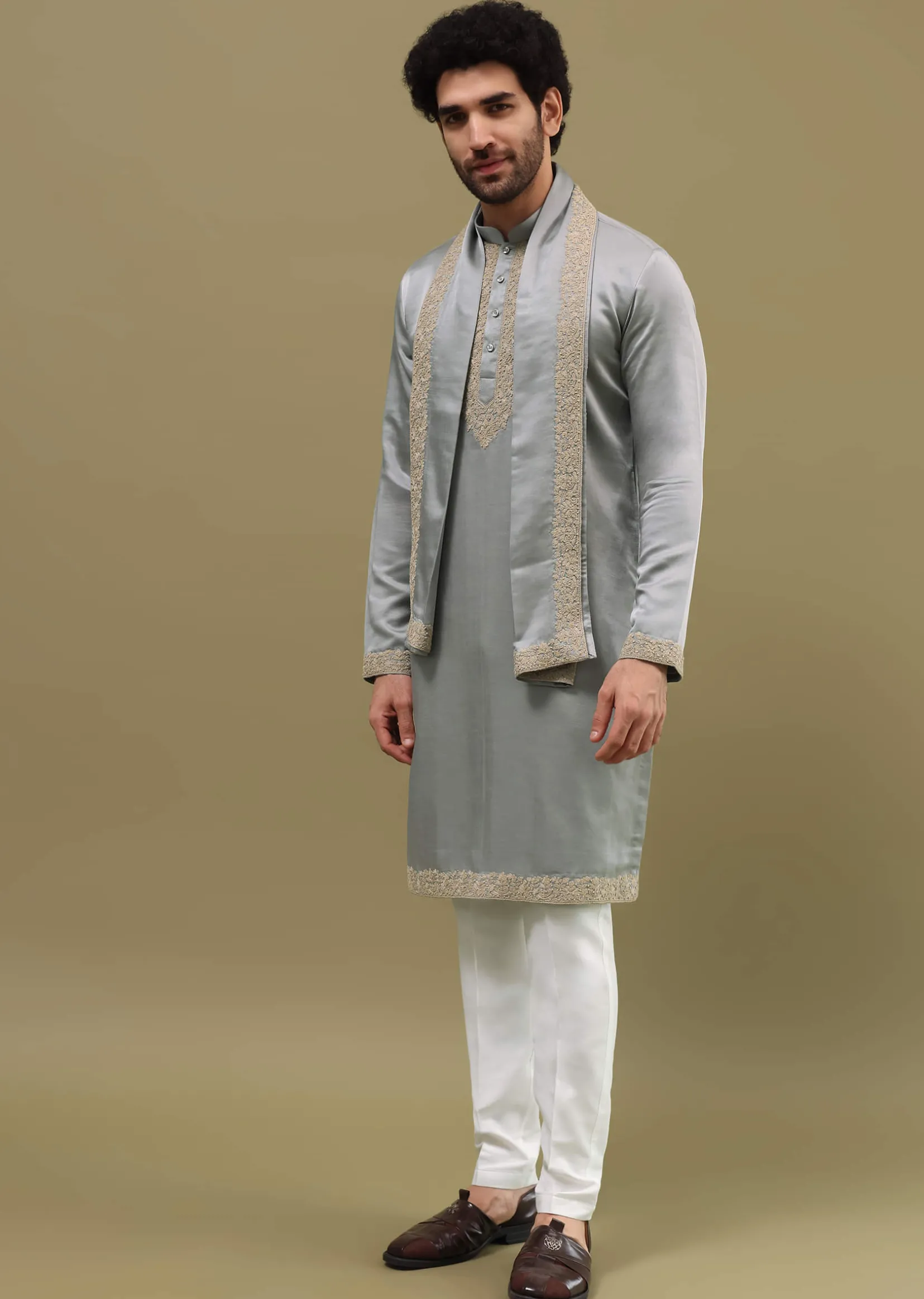Grey Kurta Set In Resham Work With Dupatta For Men