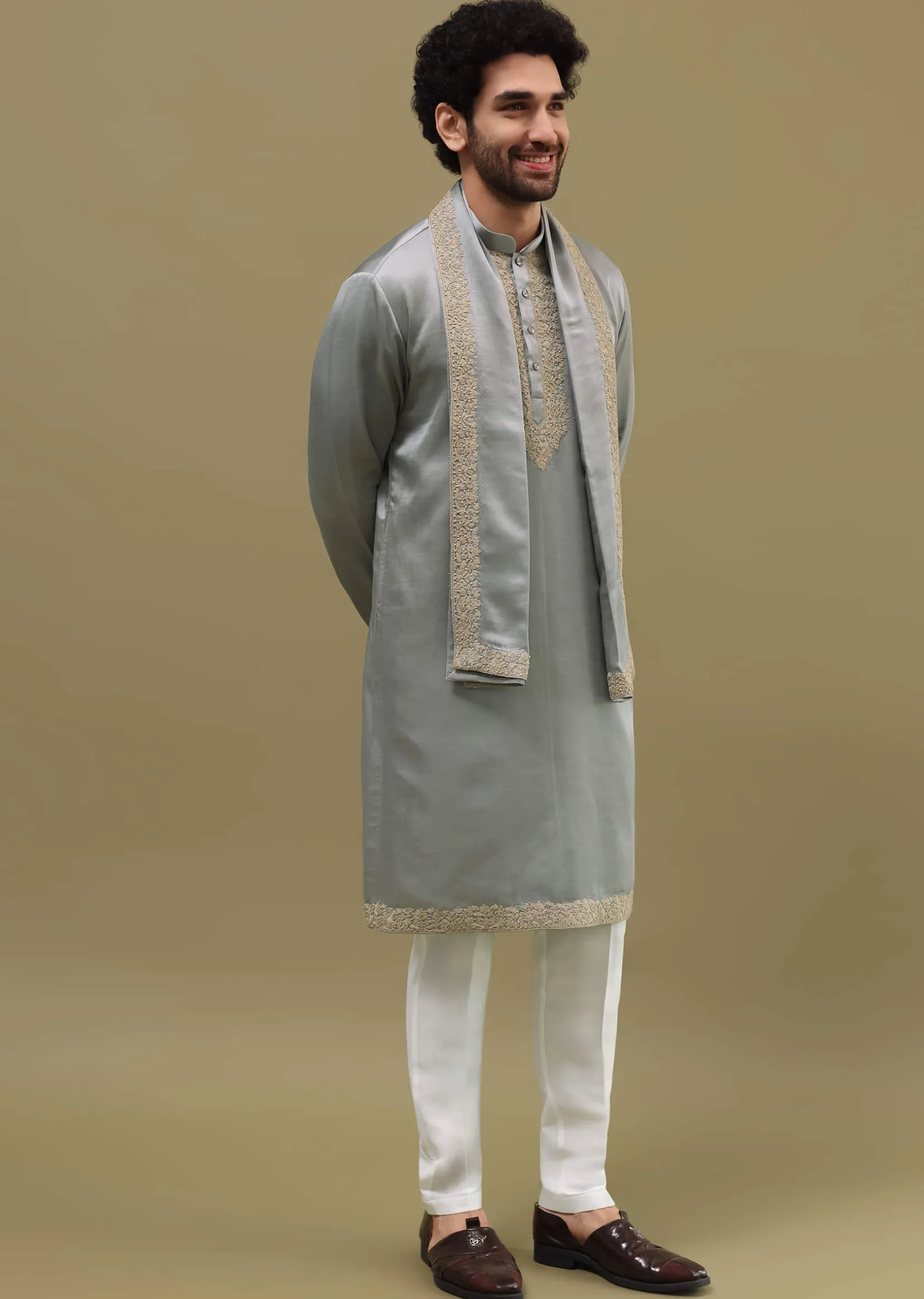 Grey Kurta Set In Resham Work With Dupatta For Men