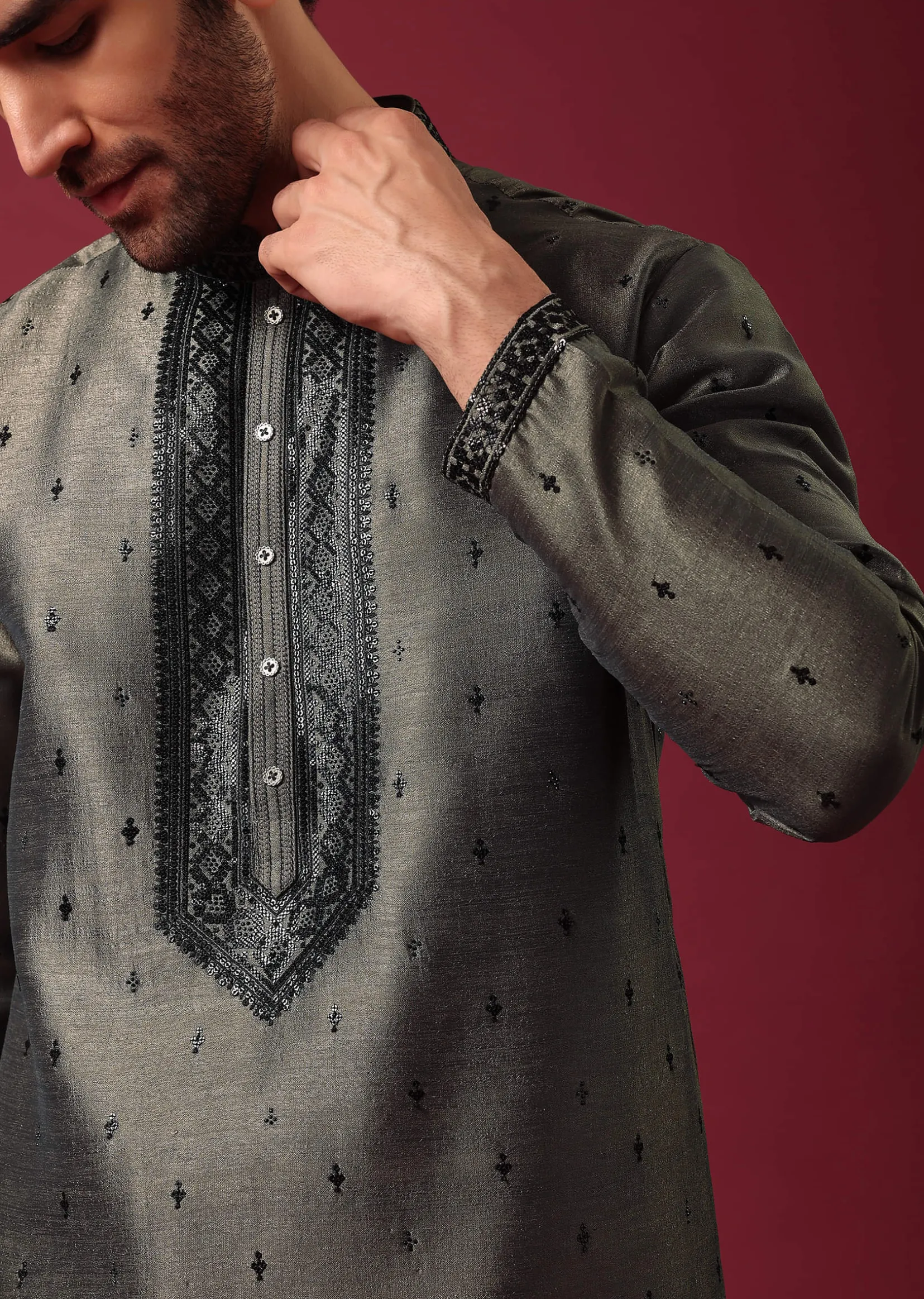 Grey Kurta Set In Silk