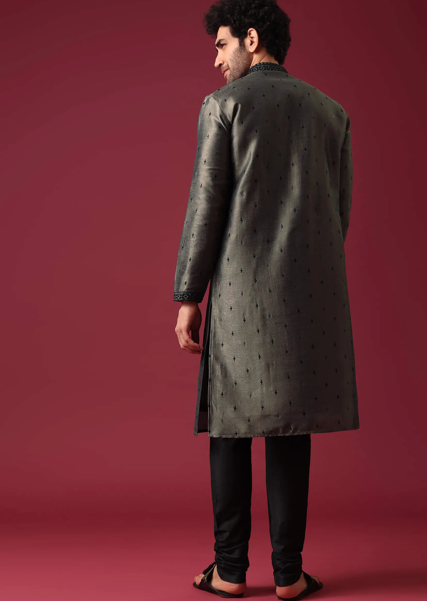 Grey Kurta Set In Silk