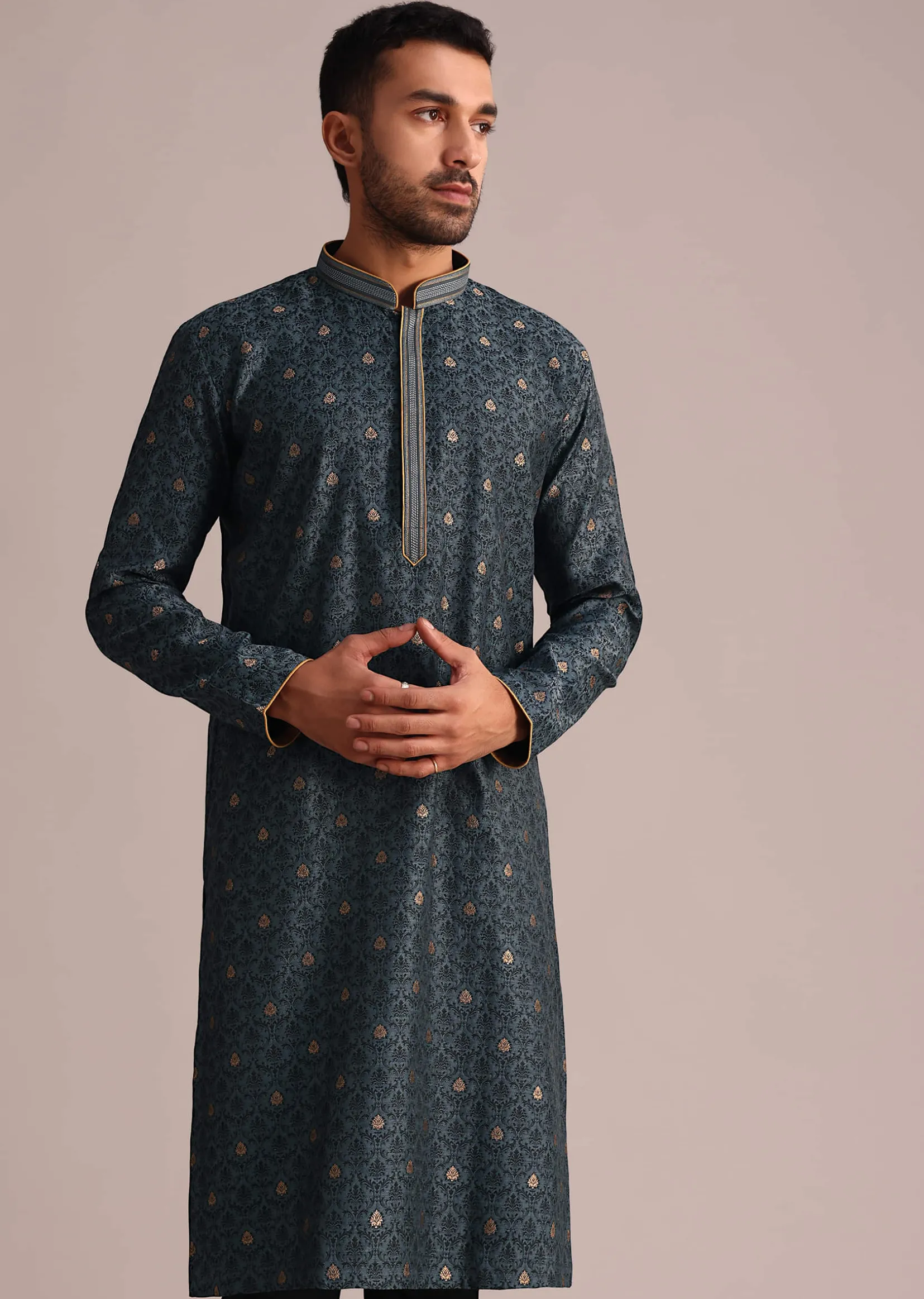 Grey Kurta Set With Foil Printed Buttis