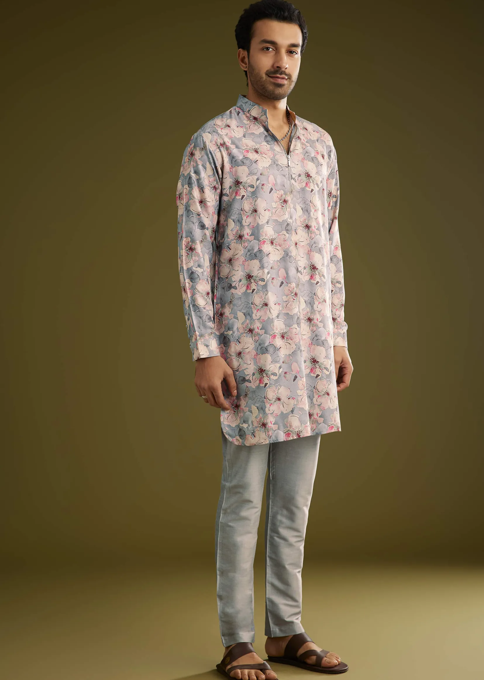 Grey Pashmina Silk Kurta Set With Floral Print