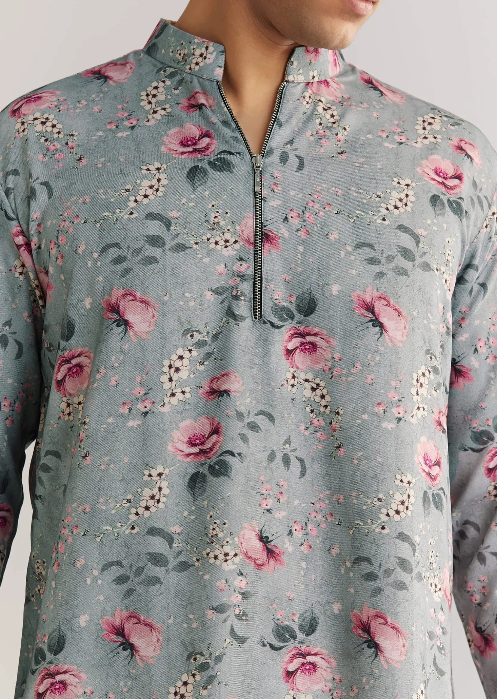 Grey Pashmina Zipper Kurta Set With Floral Prints