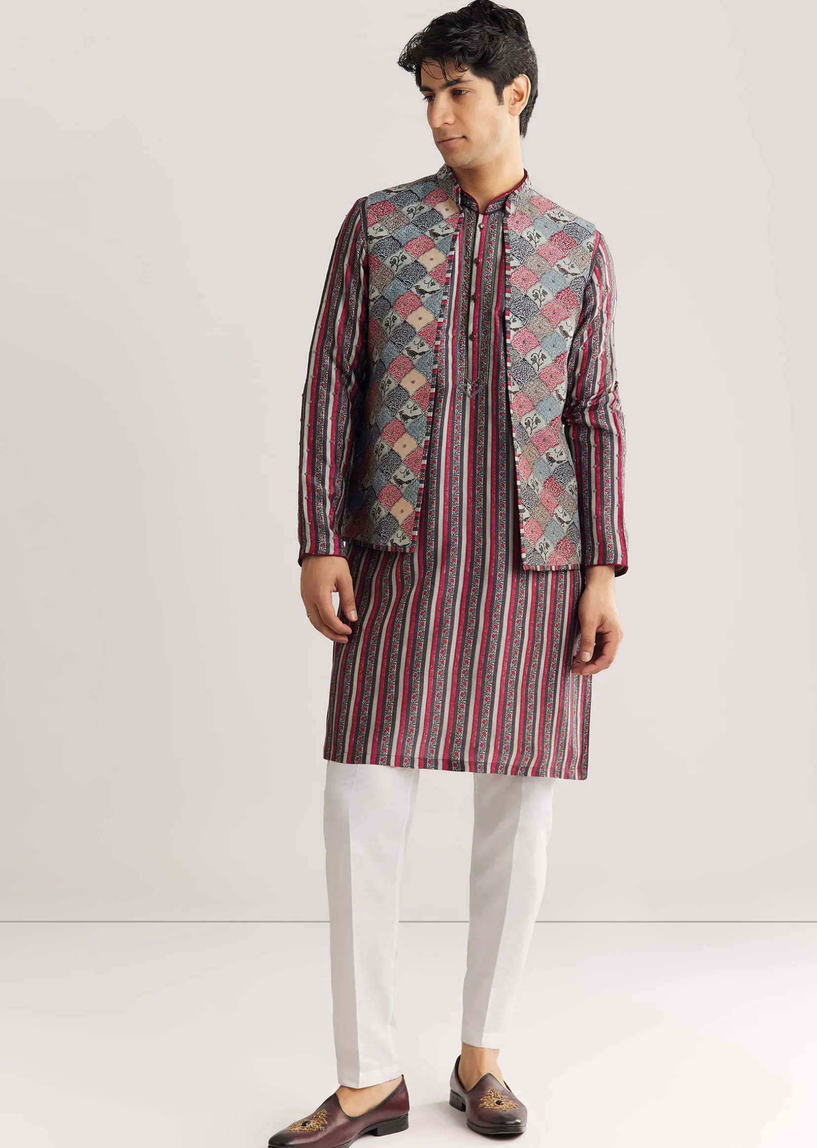 Grey Rawsilk Jacket Kurta Set With Cut Dana And Stone